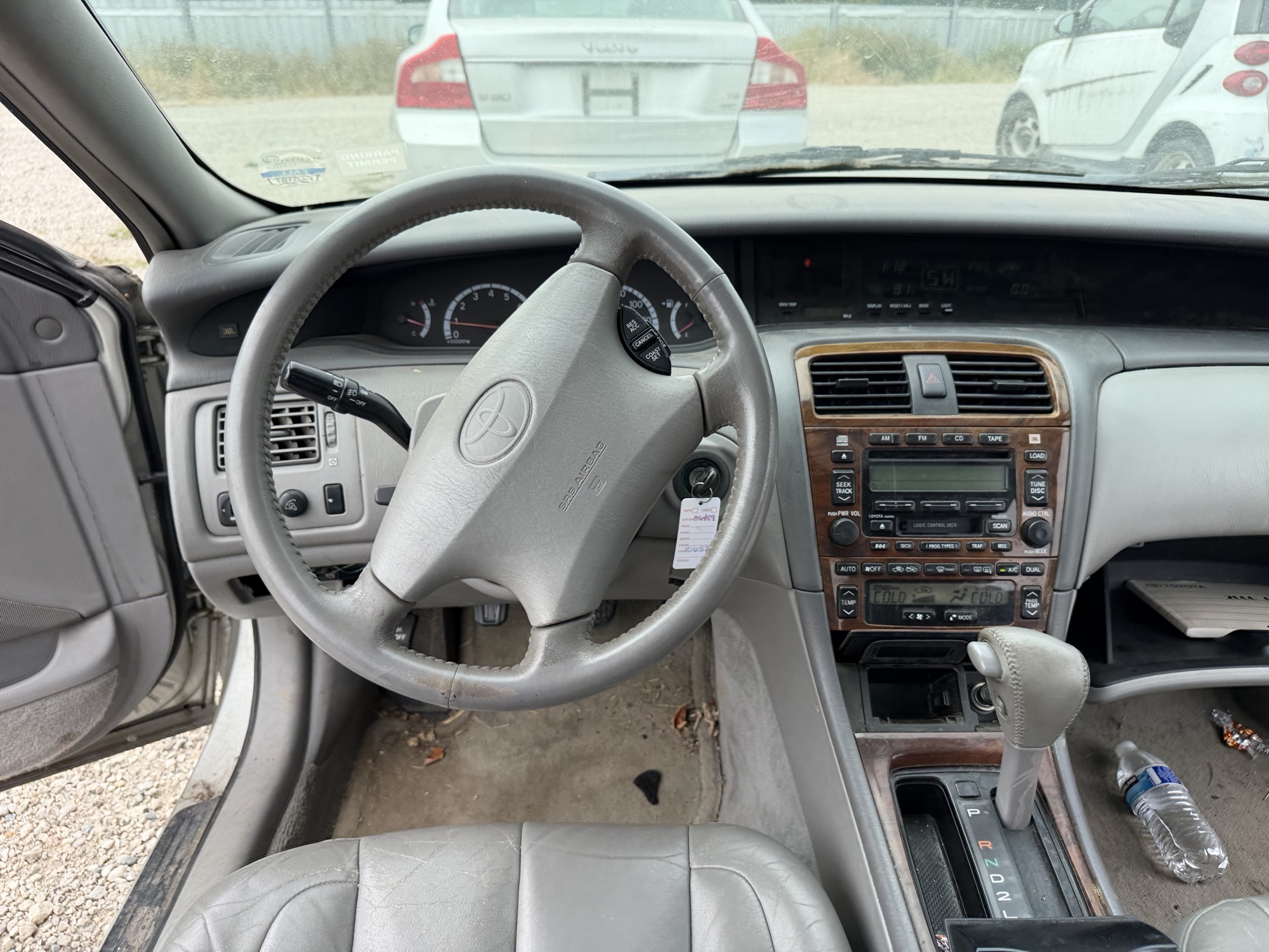 2000 toyota avalon xl with 226788 miles for sale near elk-river, minnesota 106459_33_dash_from_driver.jpg