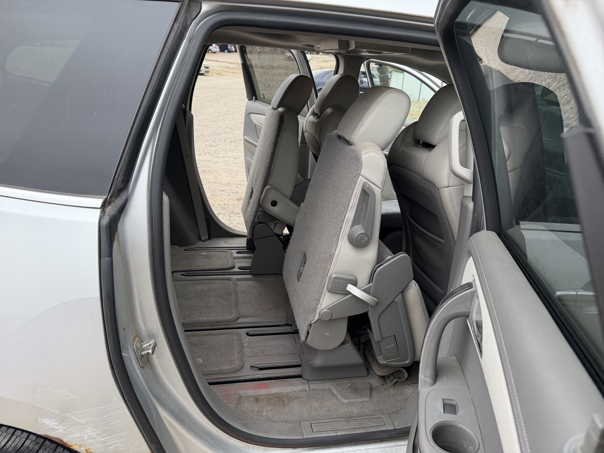 2014 chevrolet traverse ltz-awd with 293494 miles for sale near elk-river, minnesota 106460_28_pass_rear_seat.jpg