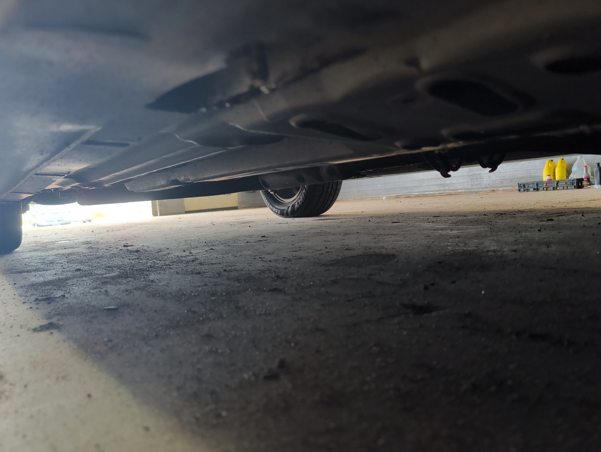 2007 pontiac grand-prix sedan with 184147 miles for sale near elk-river, minnesota 106461_21_undercar_pass_side.jpg