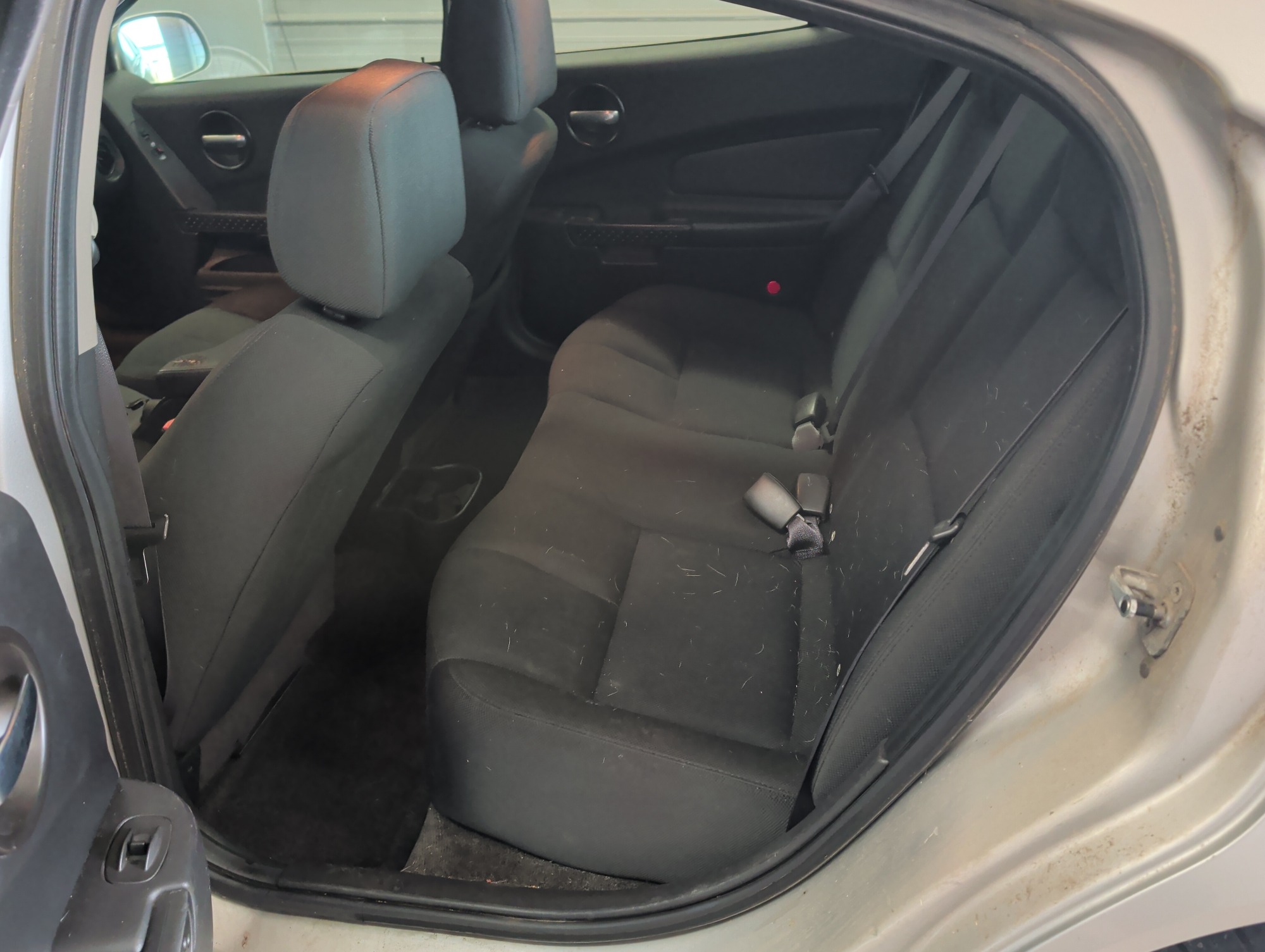 2007 pontiac grand-prix sedan with 184147 miles for sale near elk-river, minnesota 106461_24_drv_rear_seat.jpg