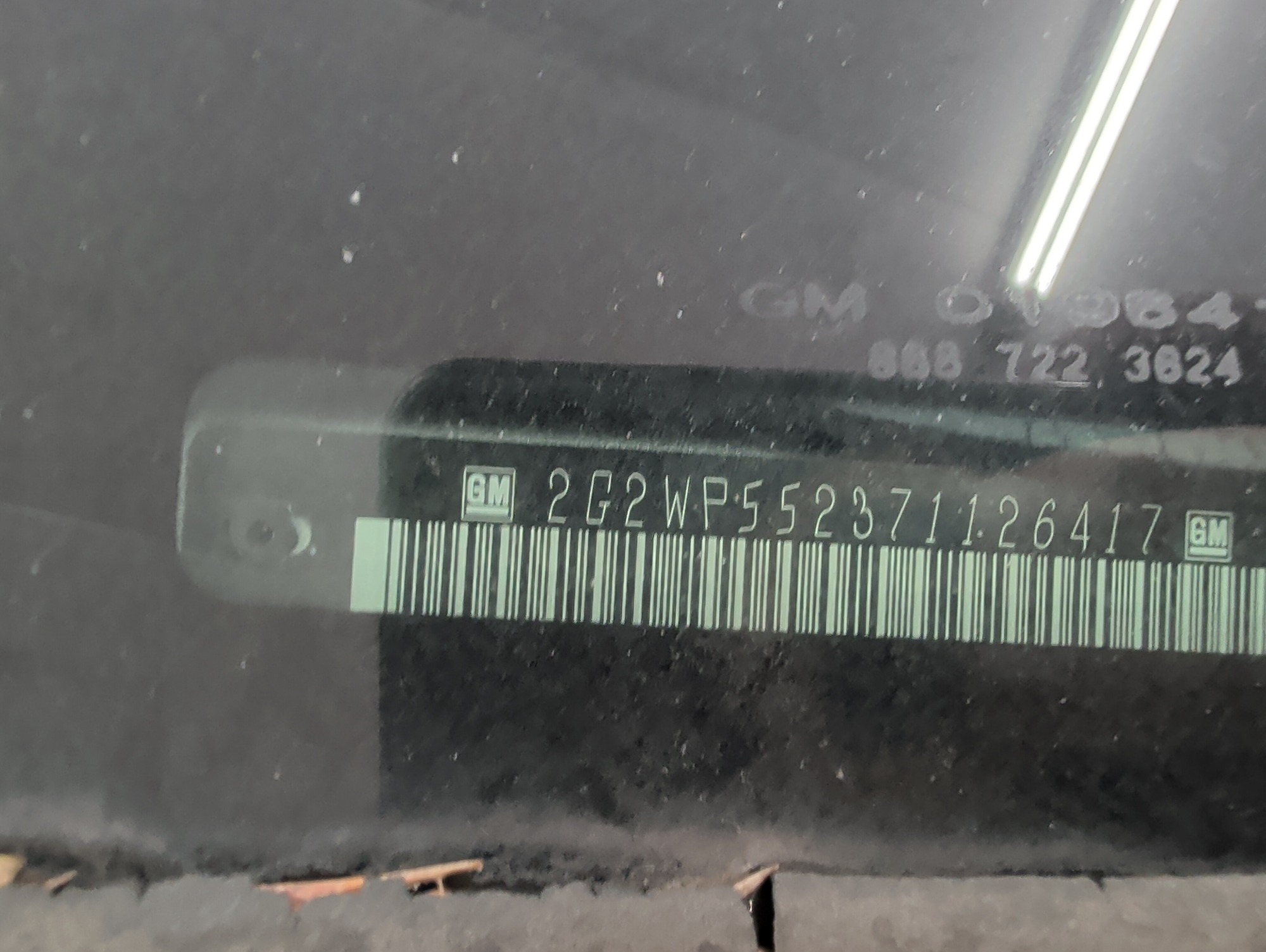 2007 pontiac grand-prix sedan with 184147 miles for sale near elk-river, minnesota 106461_48_windshield_vin_plate.jpg