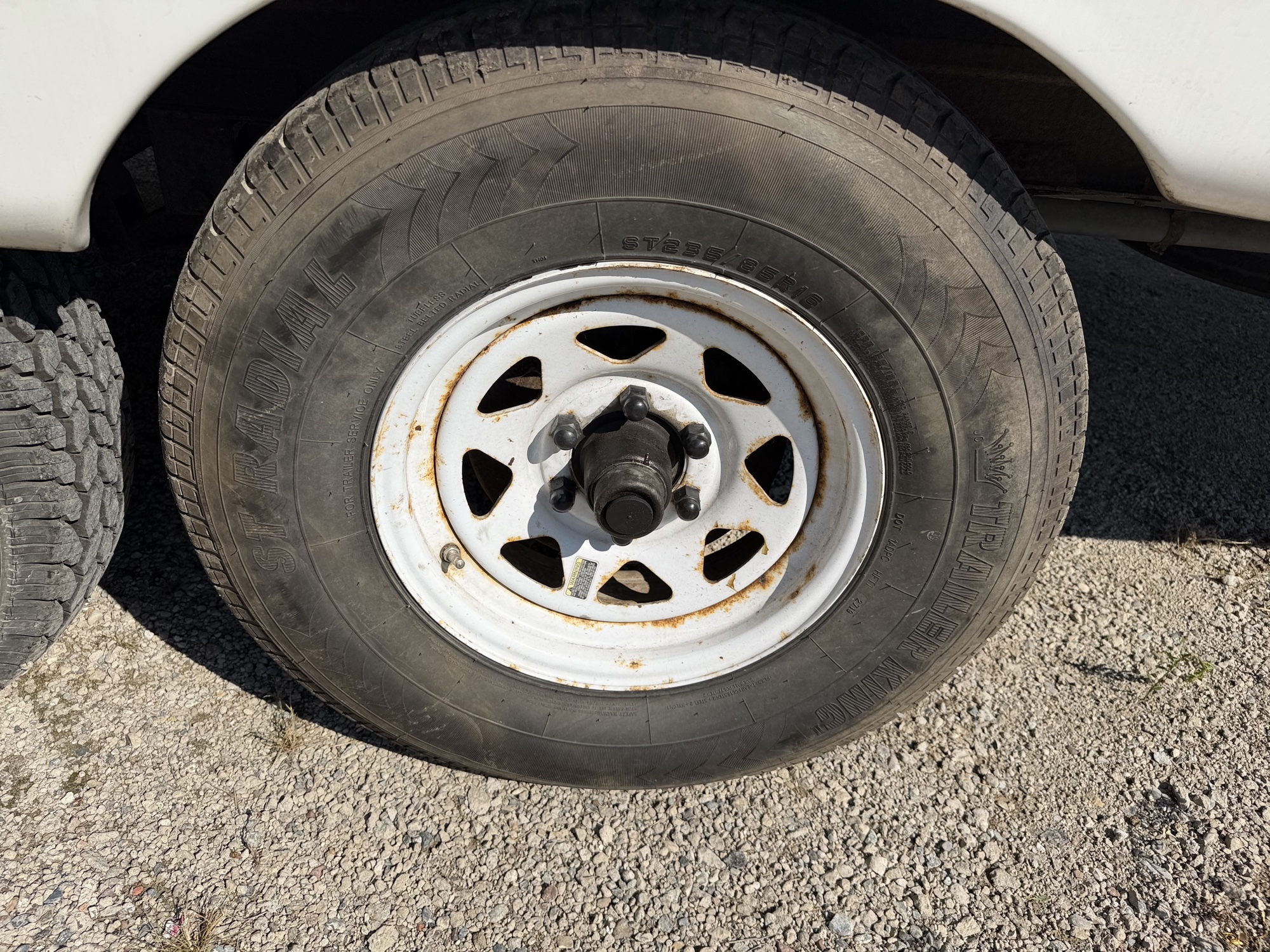 2003 keystone unknown - for sale near elk-river, minnesota 106463_13_rear_drv_wheel.jpg