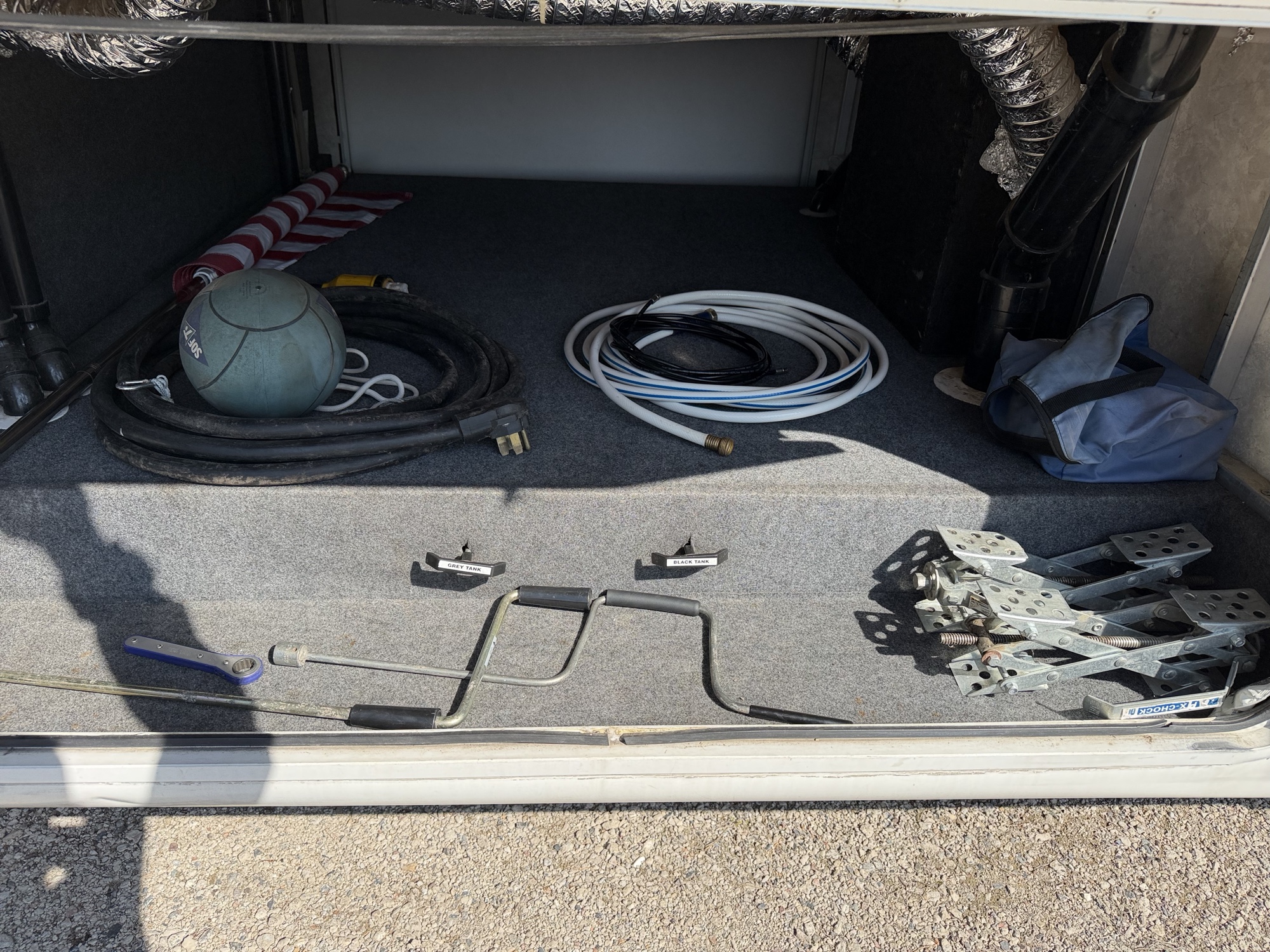 2003 keystone unknown - for sale near elk-river, minnesota 106463_43_gauge_cluster.jpg