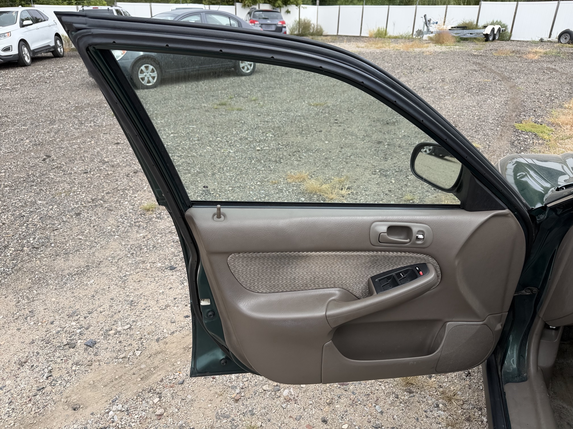 1999 honda civic lx-sedan with 126445 miles for sale near elk-river, minnesota 106465_23_driver_door_panel.jpg