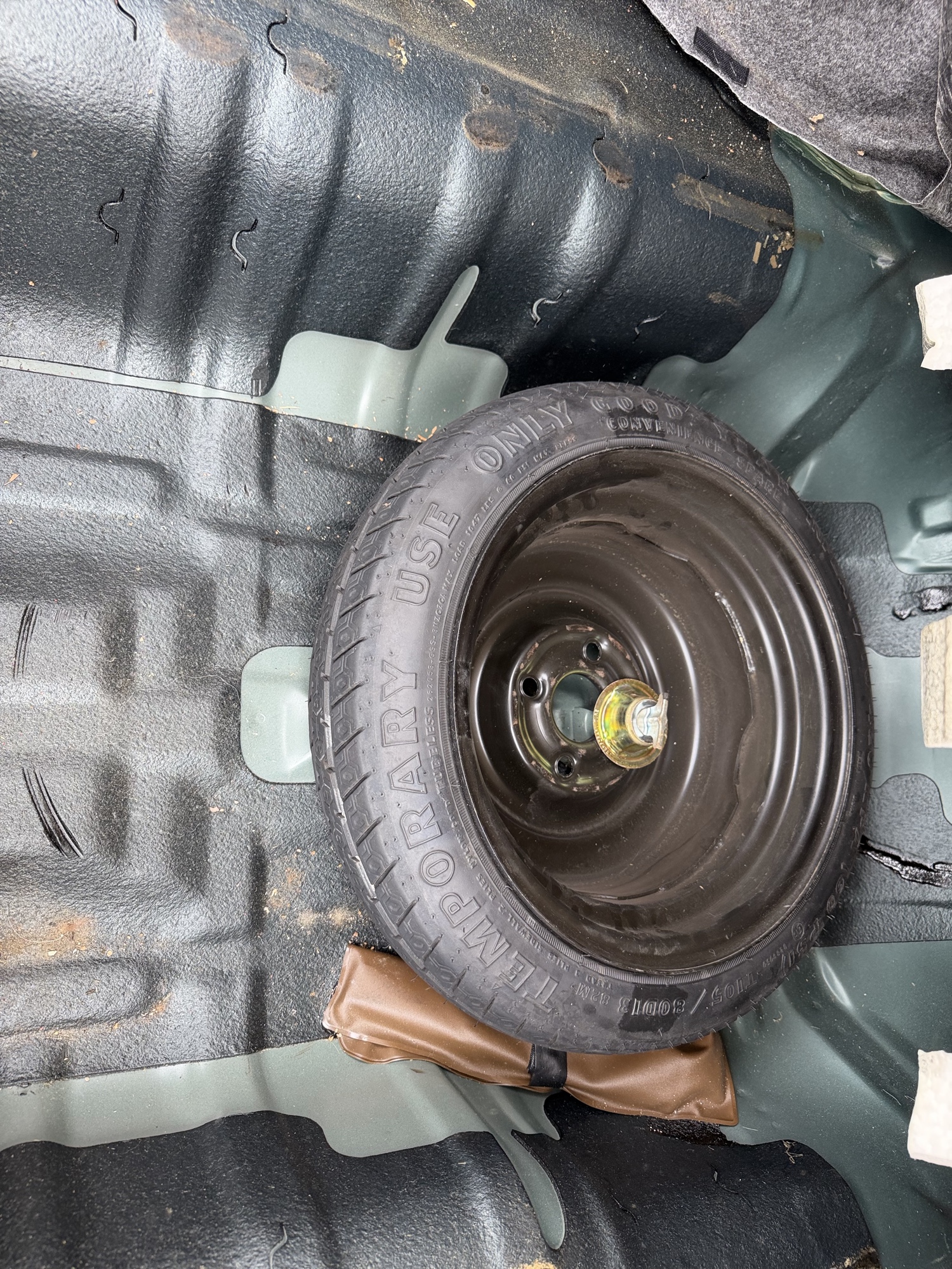 1999 honda civic lx-sedan with 126445 miles for sale near elk-river, minnesota 106465_27_spare_tire.jpg