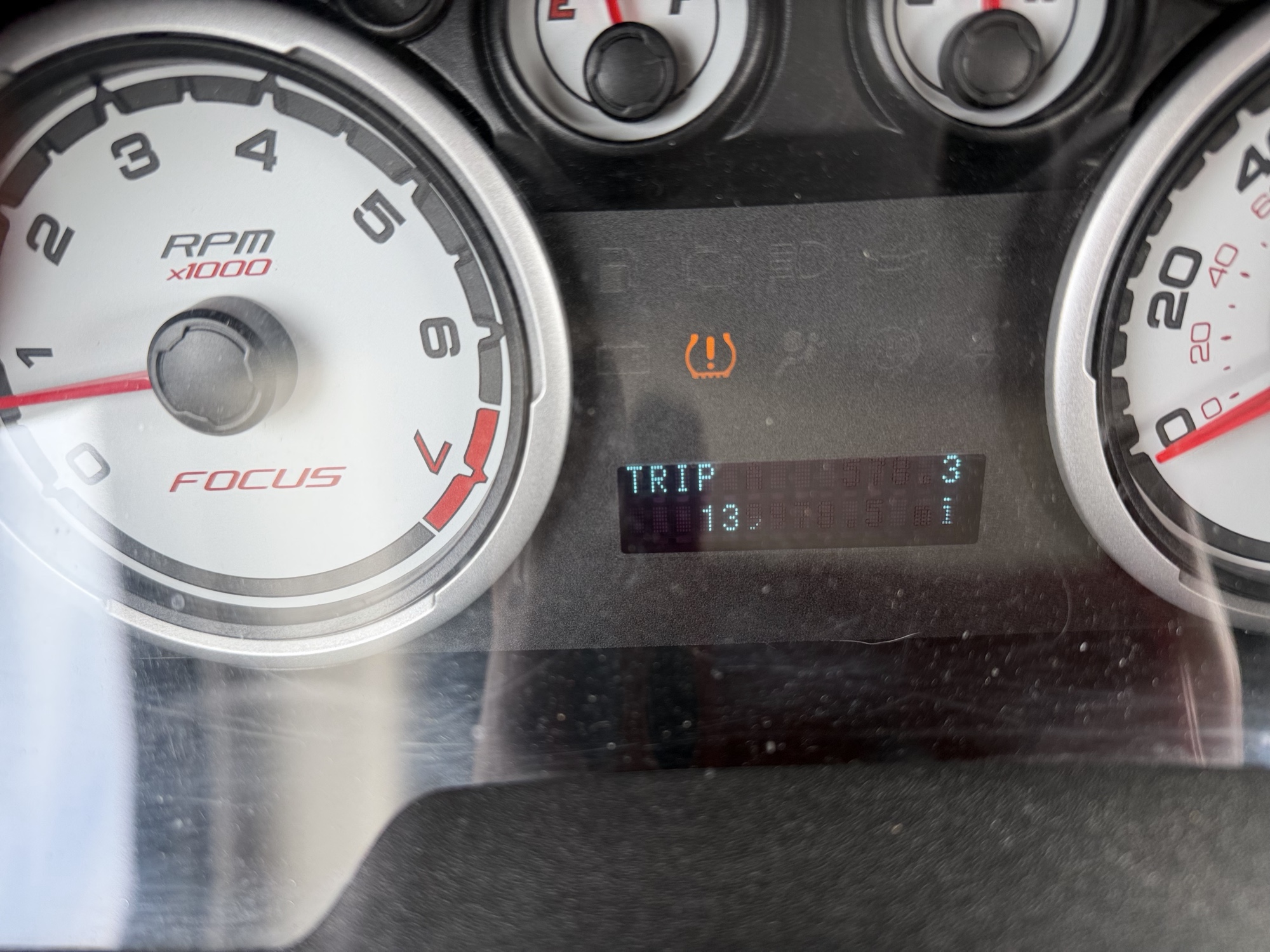 2008 ford focus ses-sedan with 139978 miles for sale near elk-river, minnesota 106466_44_mileage_closeup.jpg