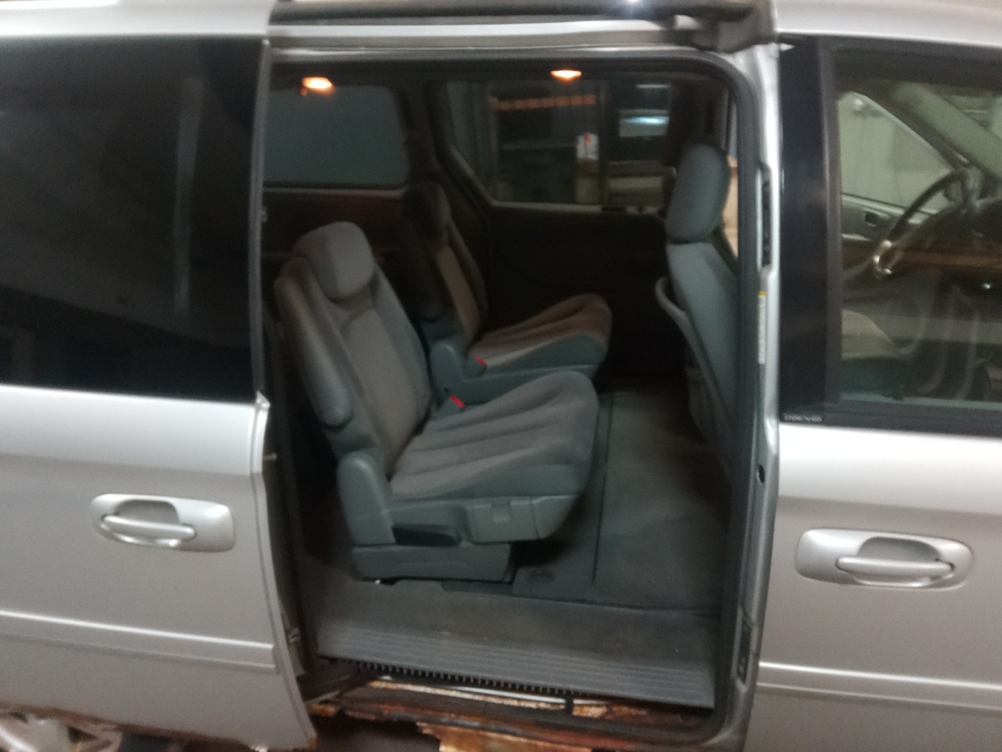 2005 dodge grand-caravan sxt with 208381 miles for sale near elk-river, minnesota 106468_28_pass_rear_seat.jpg