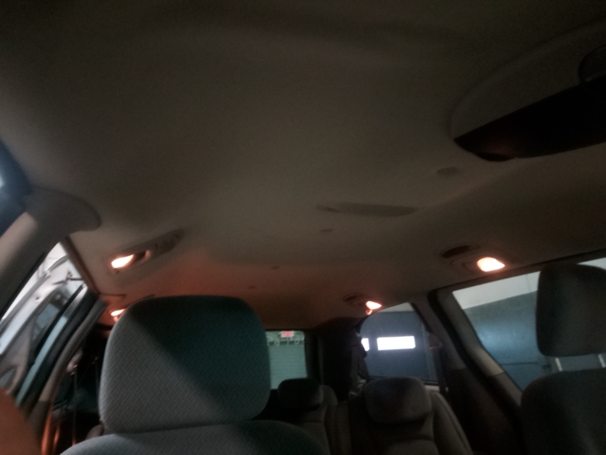 2005 dodge grand-caravan sxt with 208381 miles for sale near elk-river, minnesota 106468_35_headliner_sunroof.jpg