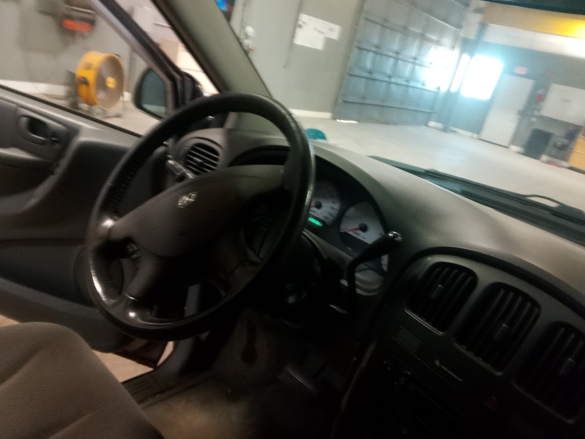 2005 dodge grand-caravan sxt with 208381 miles for sale near elk-river, minnesota 106468_36_steering_wheel.jpg