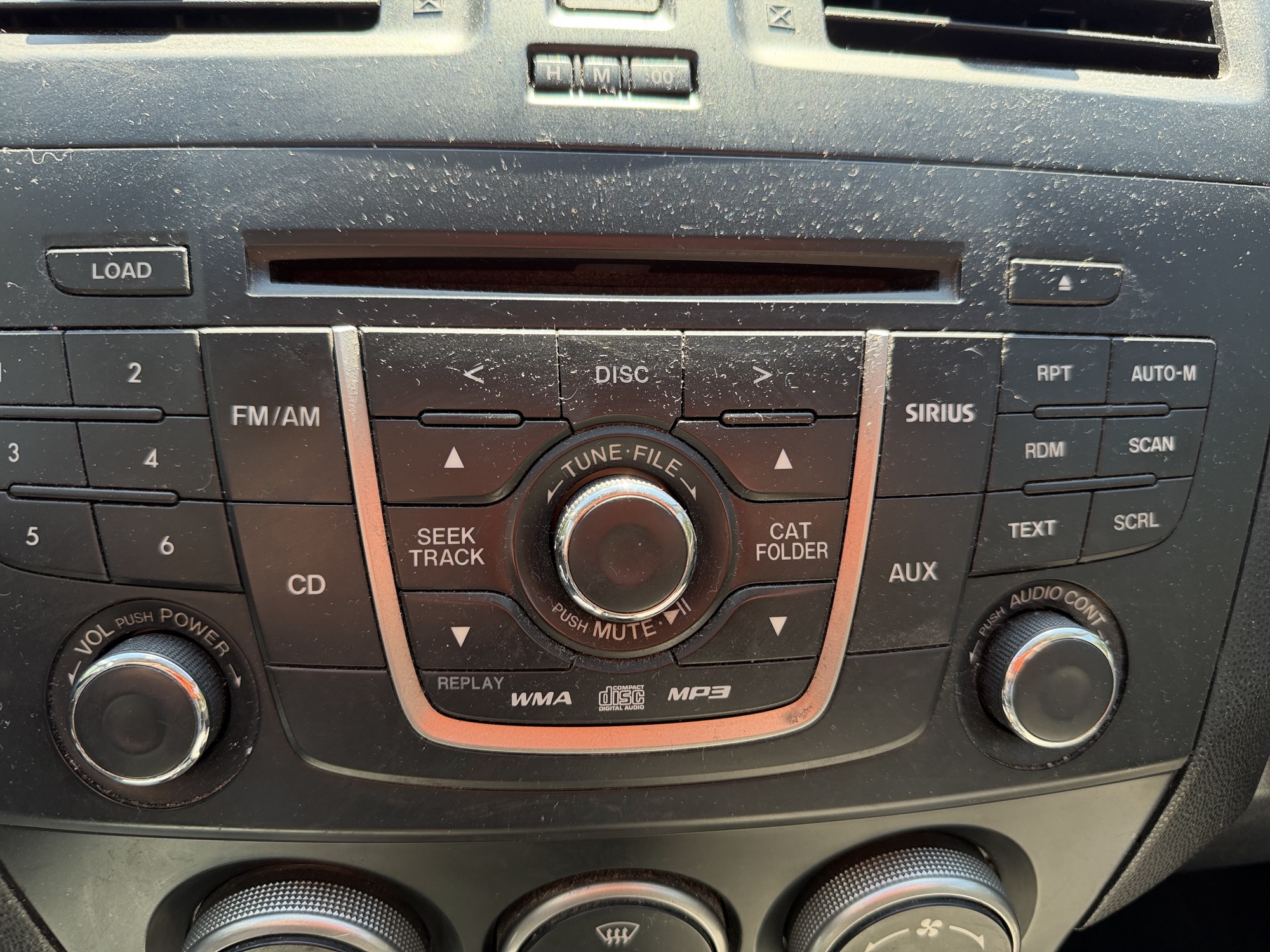 2012 mazda mazda5 sport with 102456 miles for sale near elk-river, minnesota 106470_39_radio_closeup.jpg