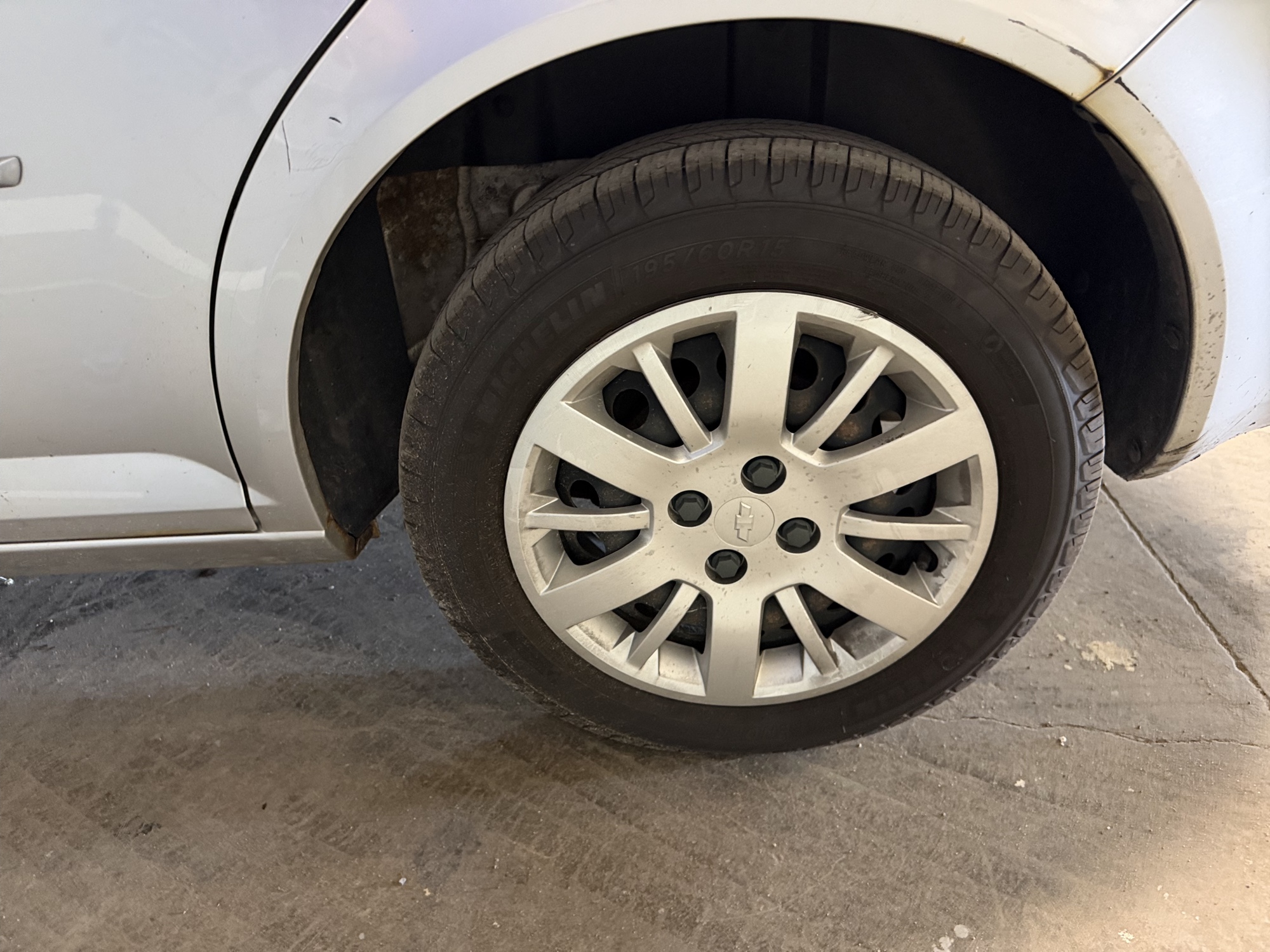 2010 chevrolet cobalt lt1-sedan with 131193 miles for sale near elk-river, minnesota 106471_13_rear_drv_wheel.jpg