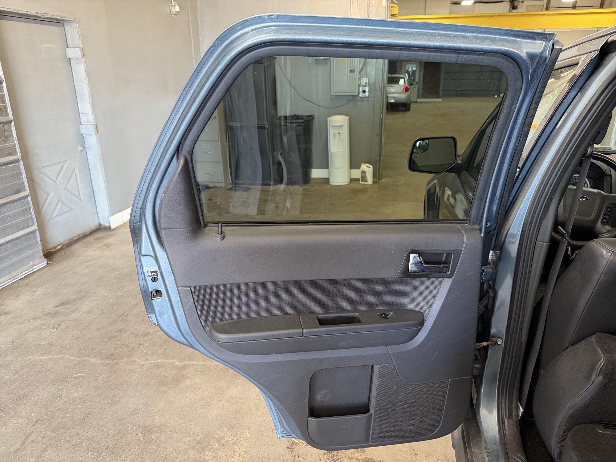 2011 ford escape limited-4wd with 142385 miles for sale near elk-river, minnesota 106472_25_drv_rear_door_panel.jpg