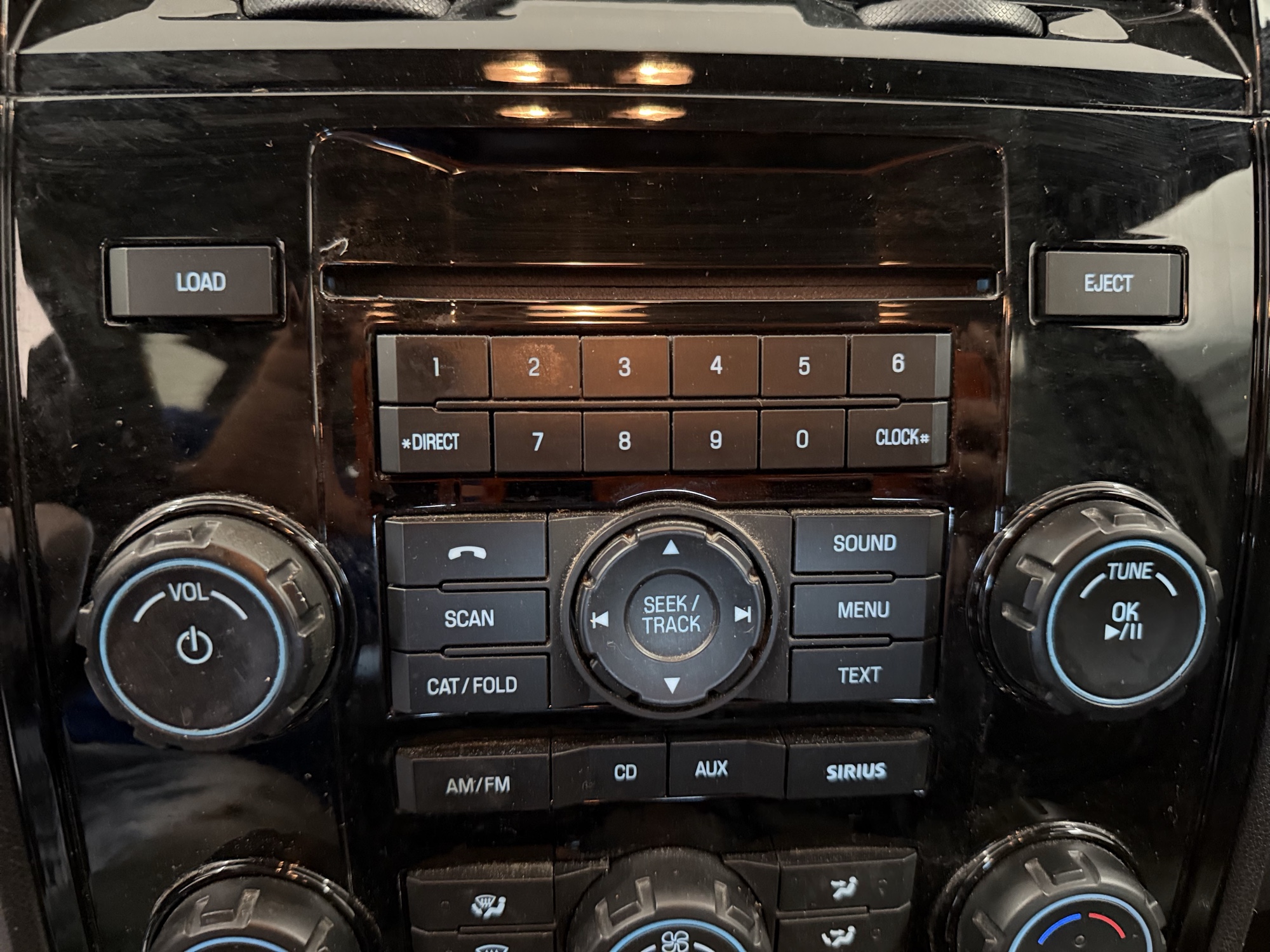 2011 ford escape limited-4wd with 142385 miles for sale near elk-river, minnesota 106472_39_radio_closeup.jpg