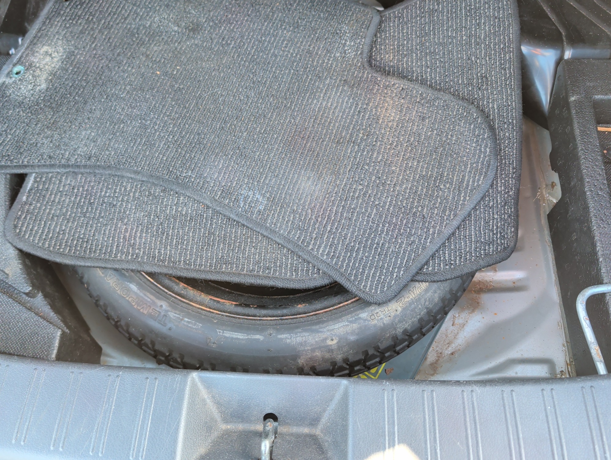 2008 subaru outback sport with 178675 miles for sale near elk-river, minnesota 106473_27_spare_tire.jpg