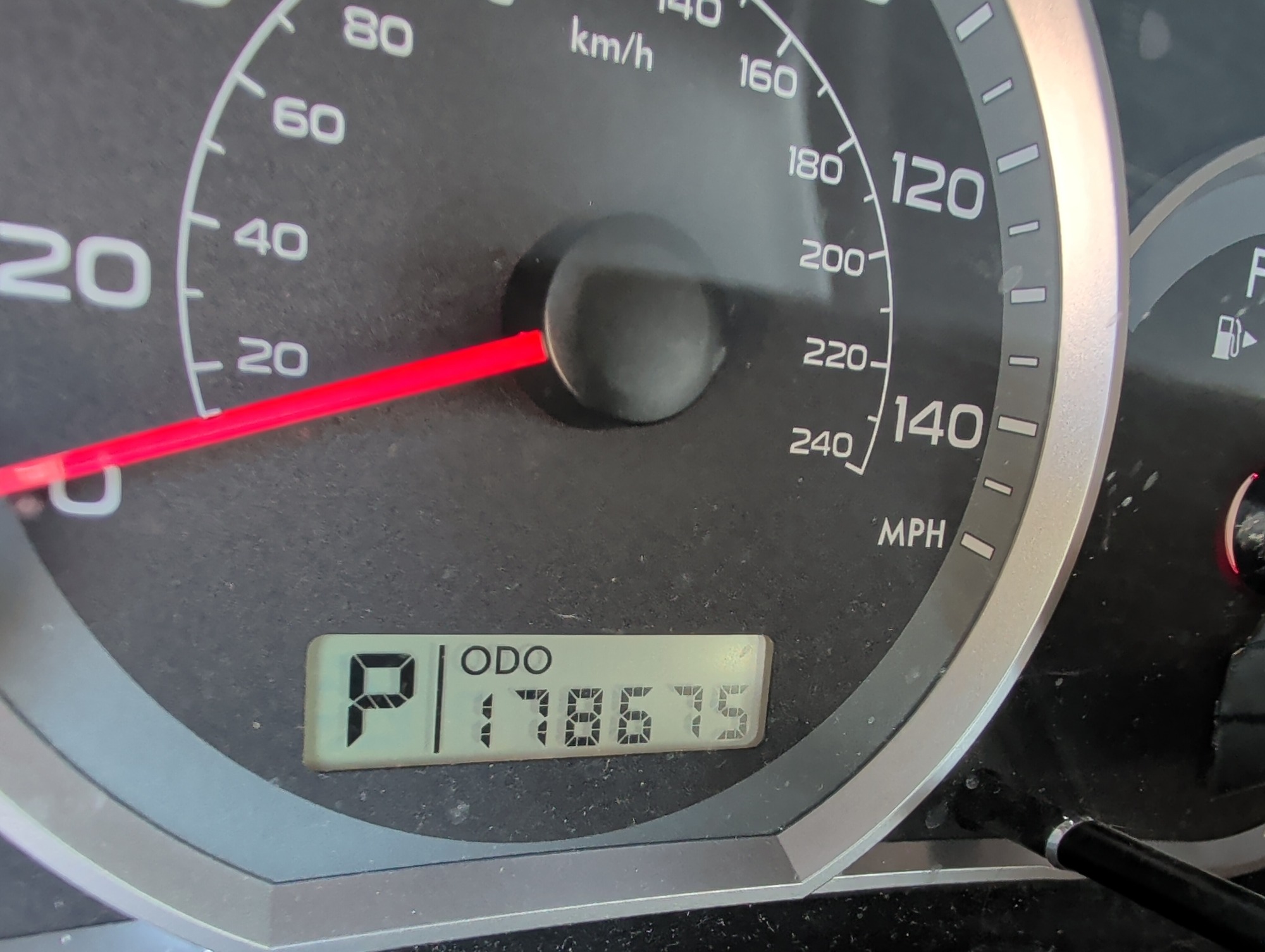 2008 subaru outback sport with 178675 miles for sale near elk-river, minnesota 106473_44_mileage_closeup.jpg