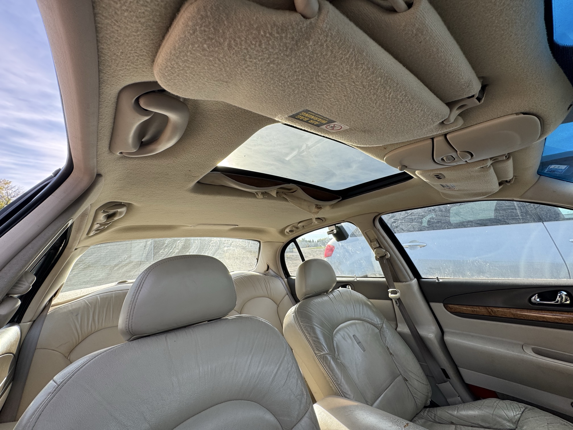 2002 lincoln continental base for sale near Elk River, Minnesota 106475_35_headliner_sunroof.jpg