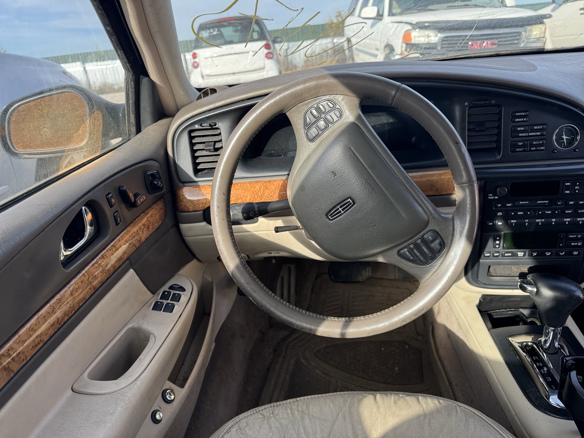 2002 lincoln continental base for sale near Elk River, Minnesota 106475_36_steering_wheel.jpg