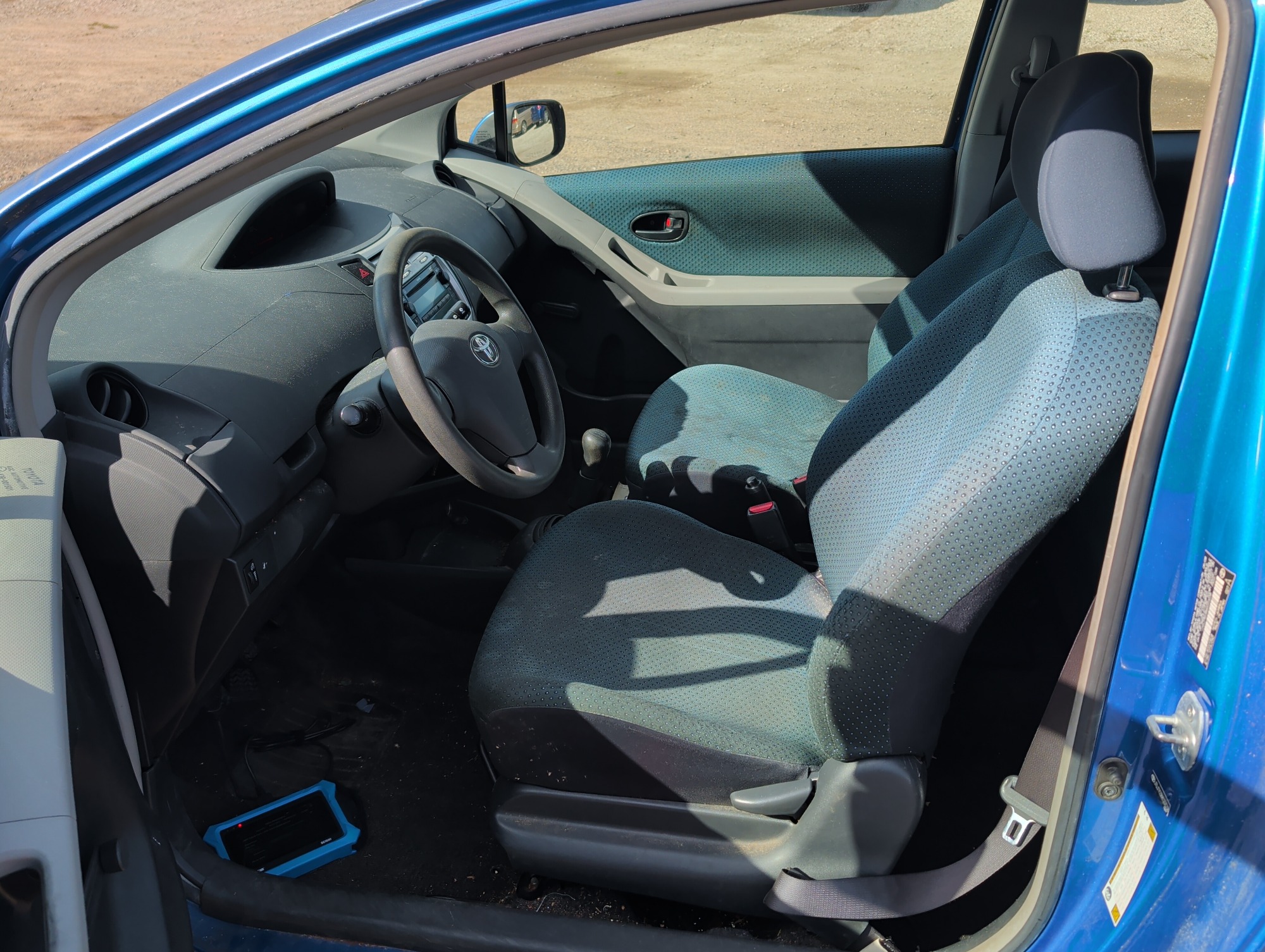 2008 toyota yaris liftback with 125476 miles for sale near elk-river, minnesota 106476_22_driver_seat.jpg