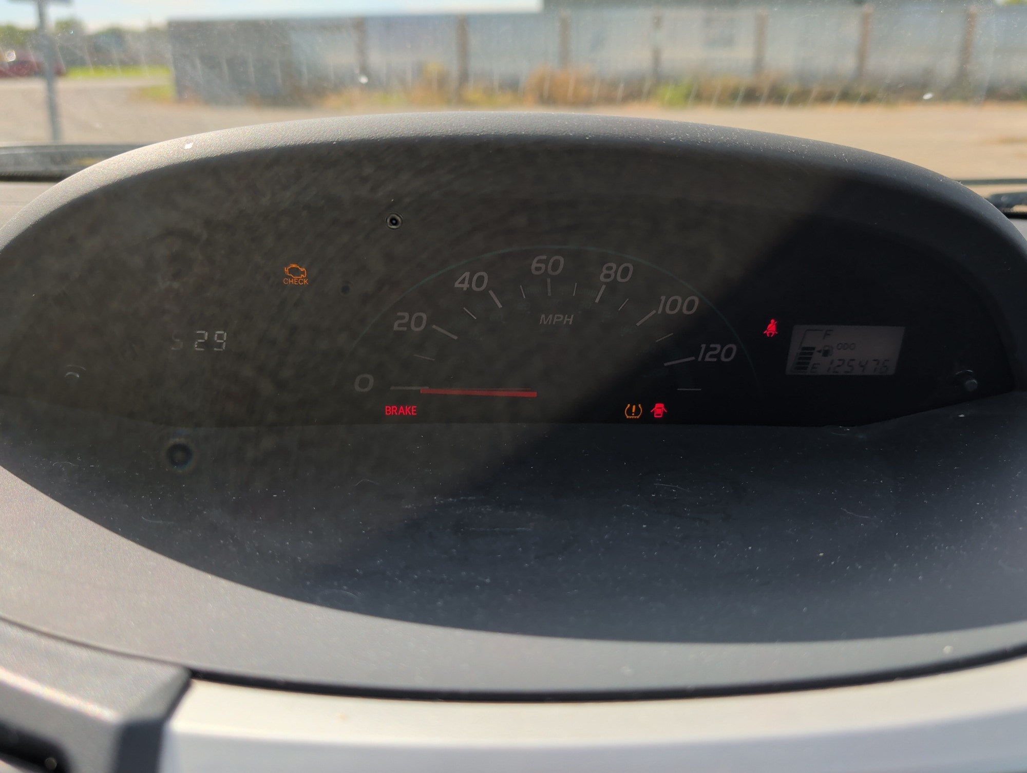 2008 toyota yaris liftback with 125476 miles for sale near elk-river, minnesota 106476_43_gauge_cluster.jpg