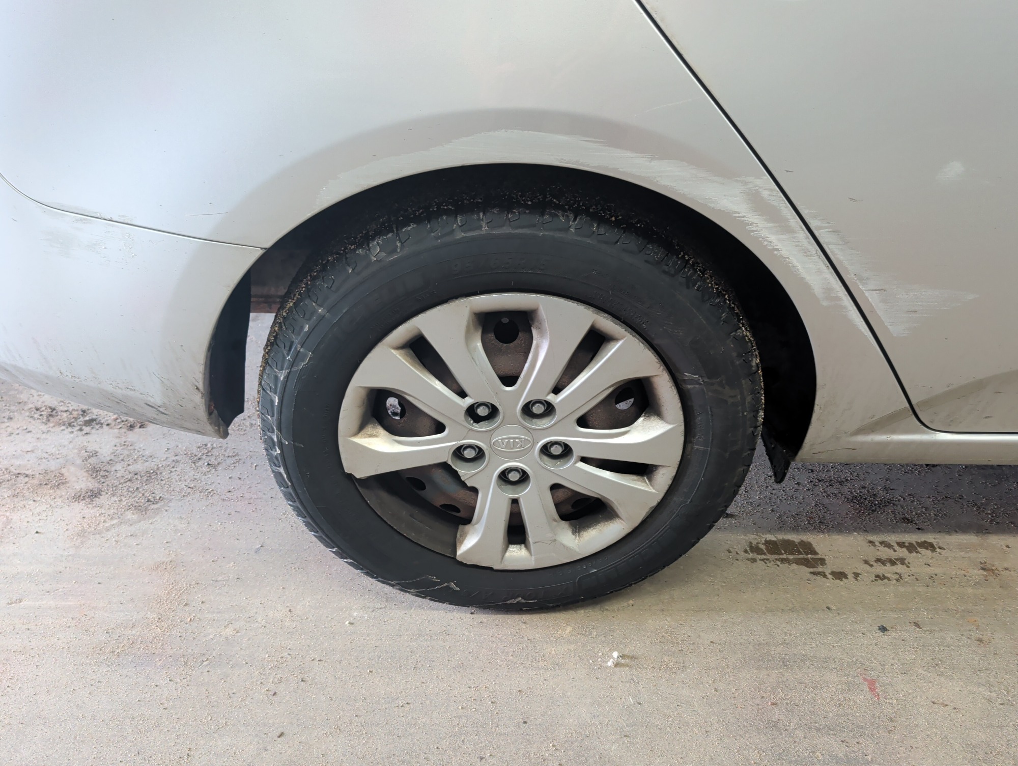 2011 kia forte ex with 132365 miles for sale near elk-river, minnesota 106477_14_rear_pass_wheel.jpg