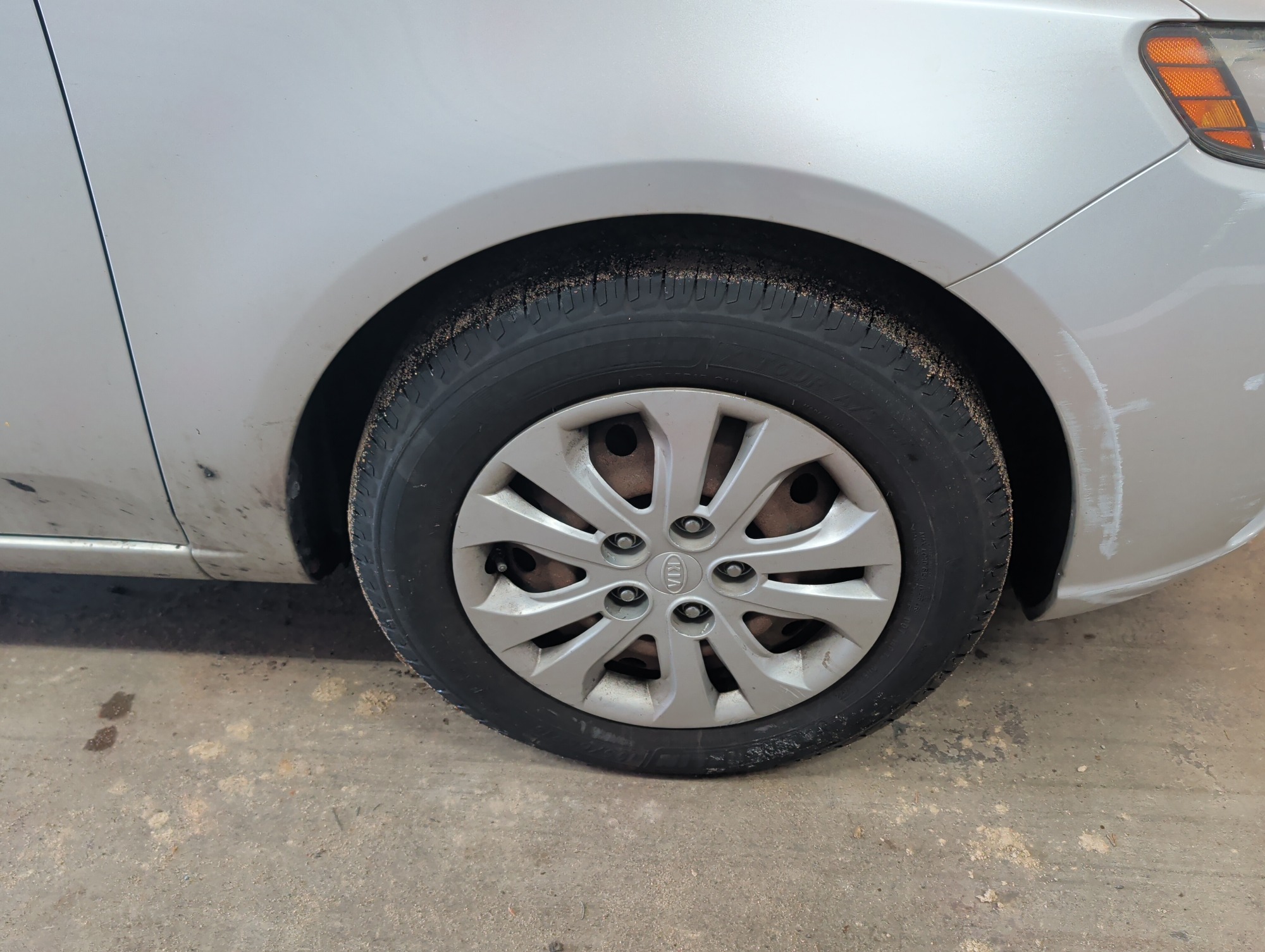 2011 kia forte ex with 132365 miles for sale near elk-river, minnesota 106477_15_front_pass_wheel.jpg