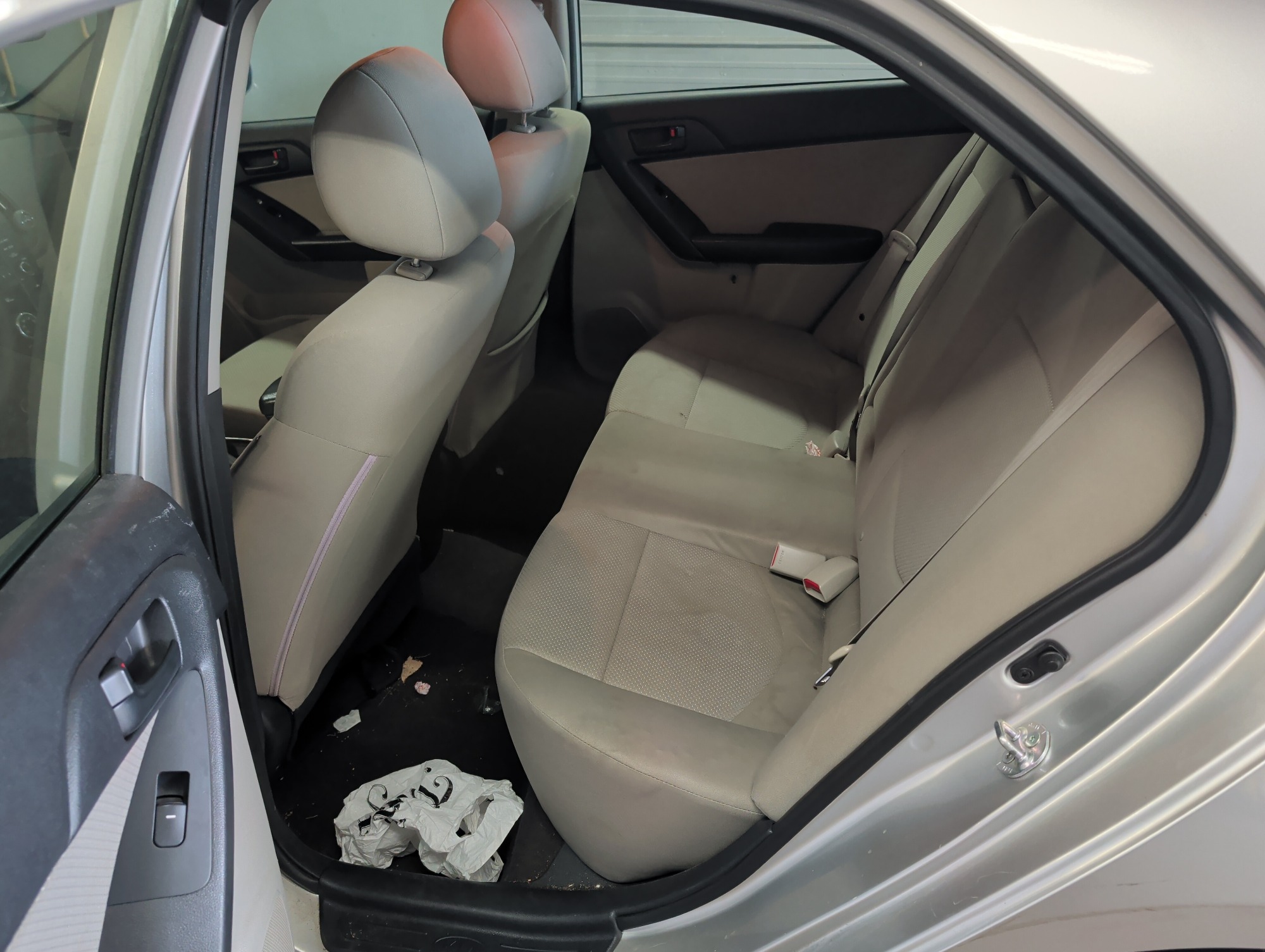 2011 kia forte ex with 132365 miles for sale near elk-river, minnesota 106477_24_drv_rear_seat.jpg
