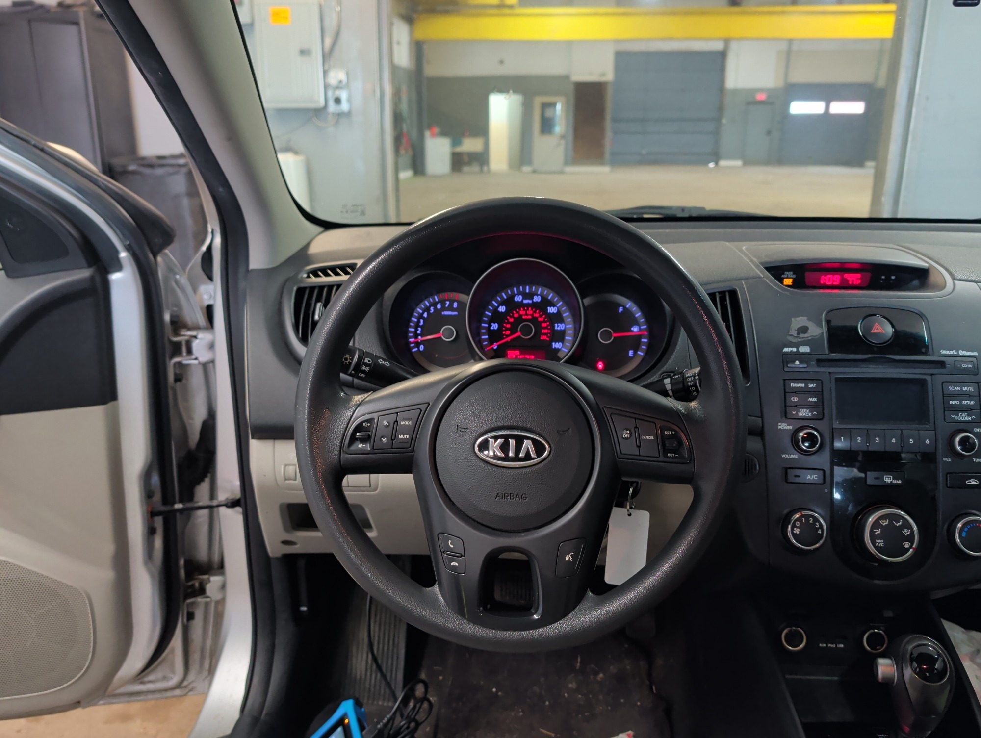 2011 kia forte ex with 132365 miles for sale near elk-river, minnesota 106477_33_dash_from_driver.jpg