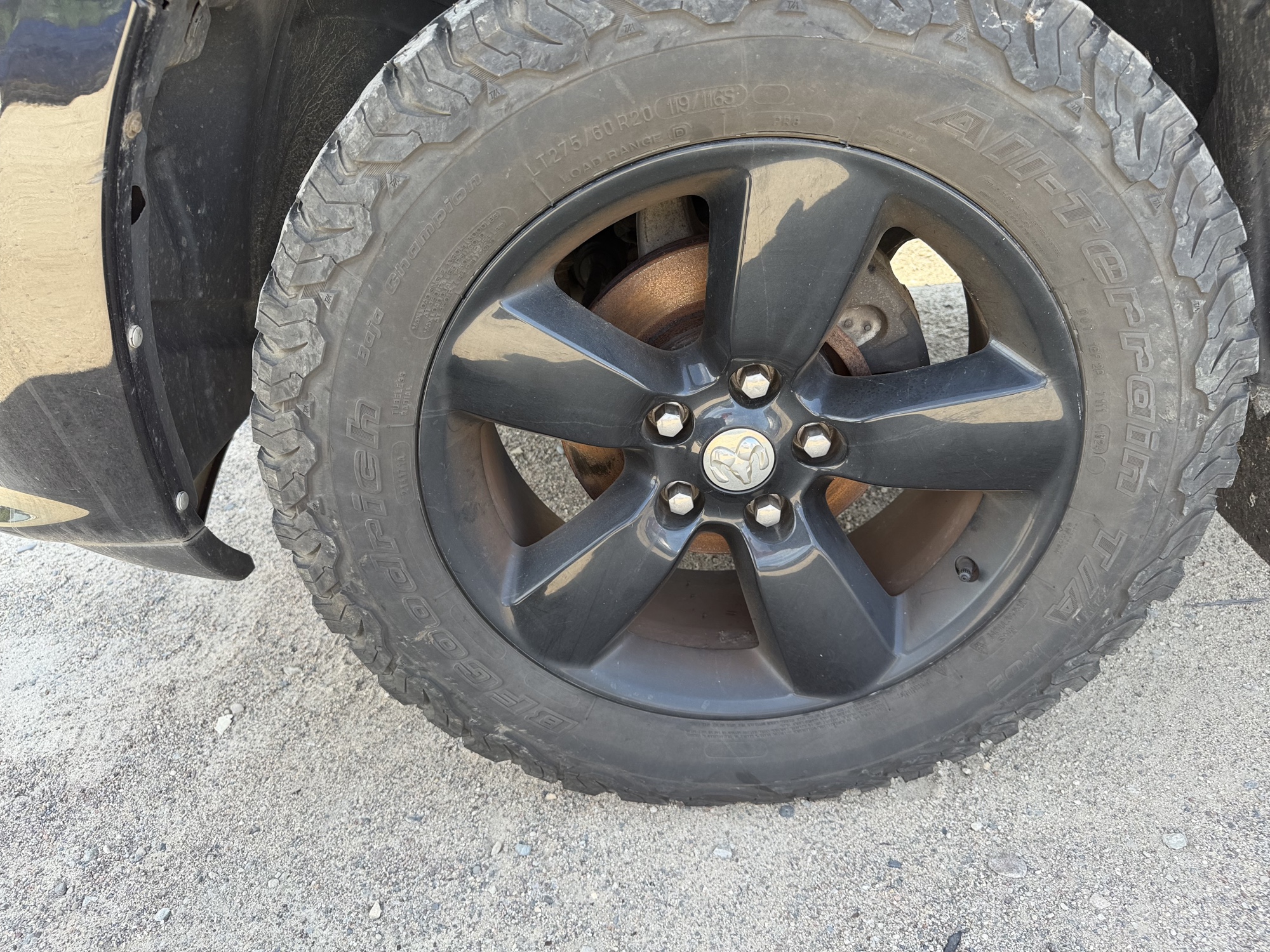 2014 ram 1500 tradesman-crew-cab-swb-4wd with 212172 miles for sale near elk-river, minnesota 106480_12_drv_front_wheel.jpg