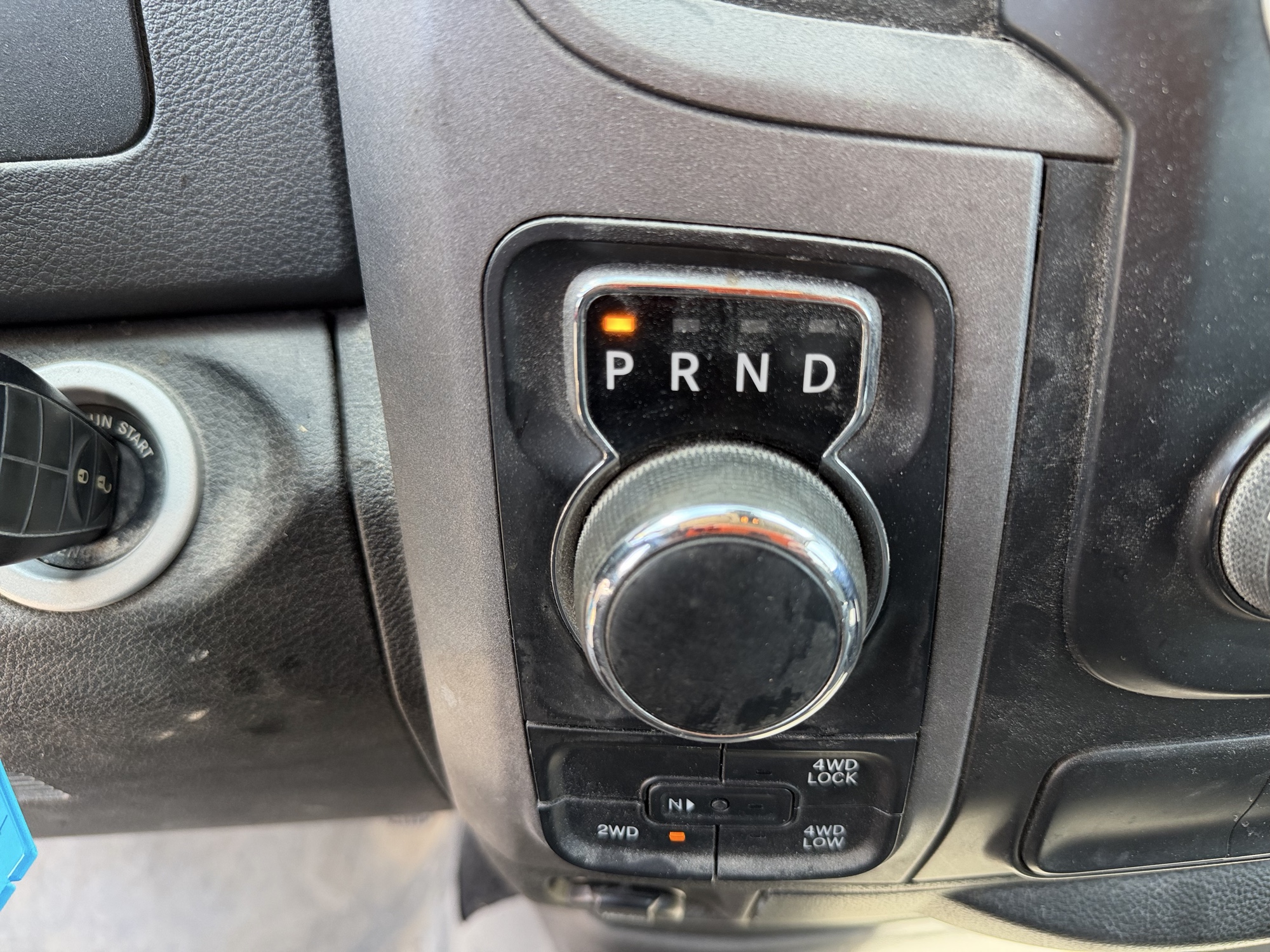 2014 ram 1500 tradesman-crew-cab-swb-4wd with 212172 miles for sale near elk-river, minnesota 106480_41_shifter.jpg