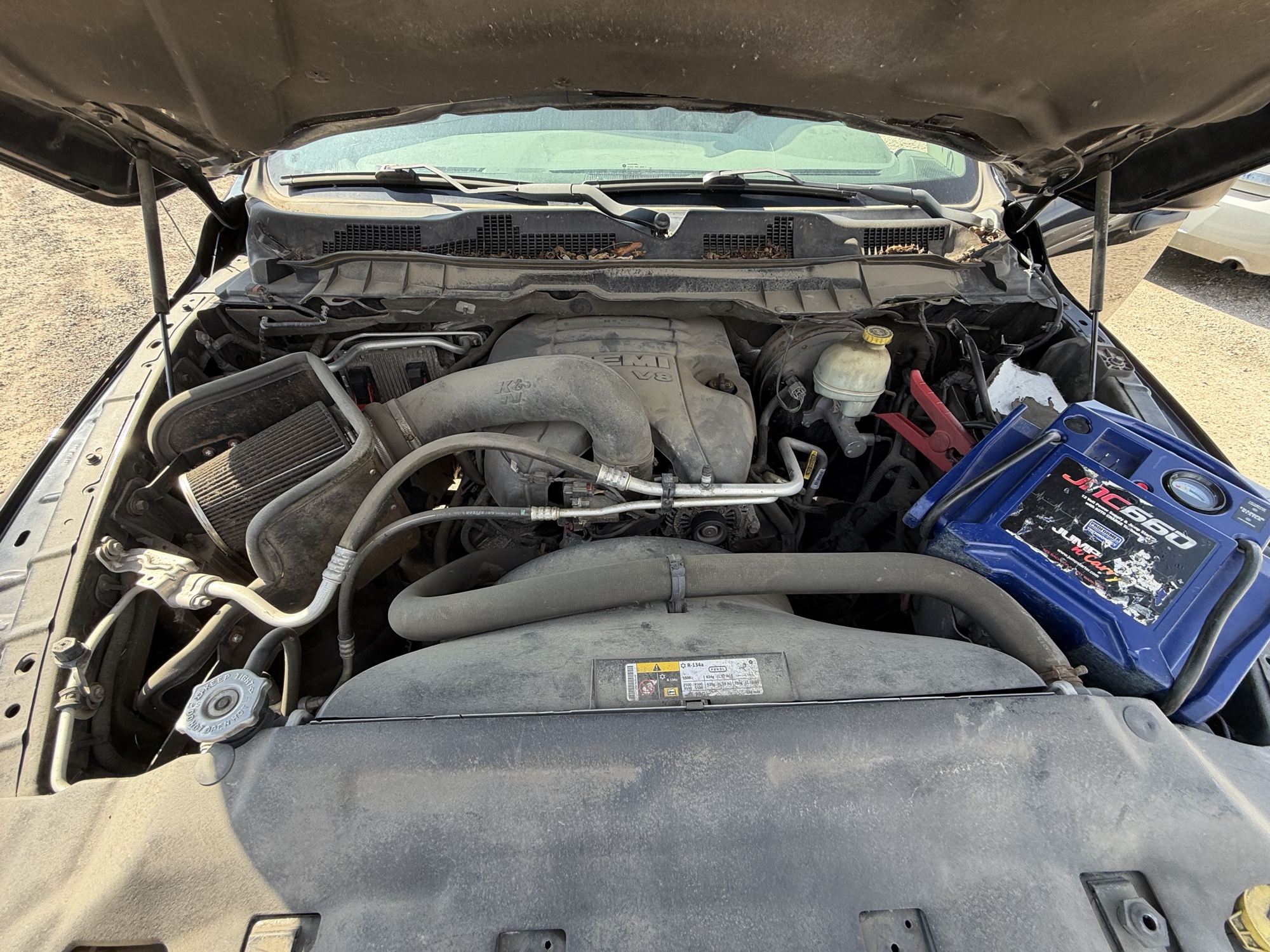 2014 ram 1500 tradesman-crew-cab-swb-4wd with 212172 miles for sale near elk-river, minnesota 106480_49_engine_bay.jpg