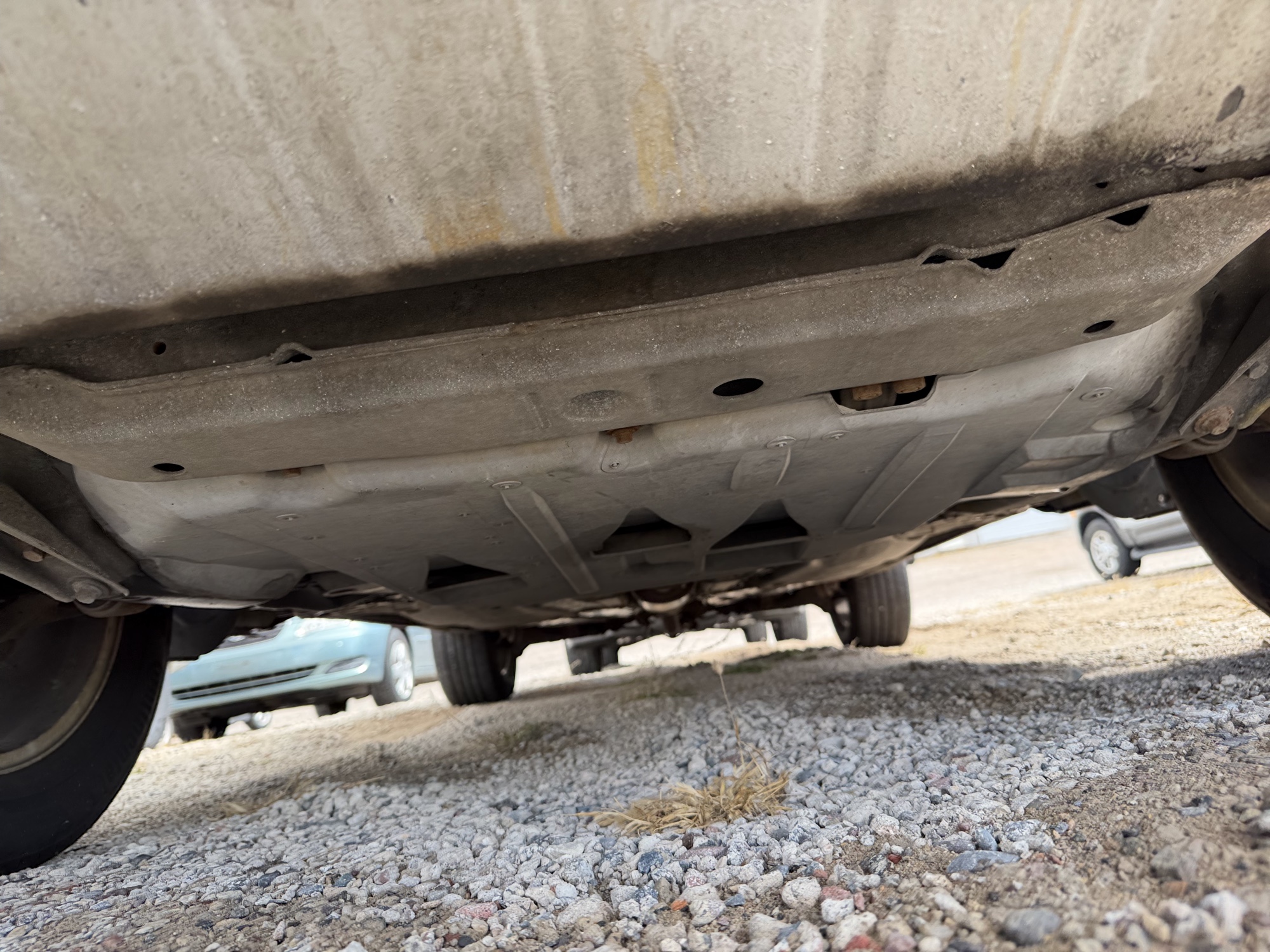 2006 volvo xc90 2.5t for sale near elk-river, minnesota 106483_16_undercar_front.jpg