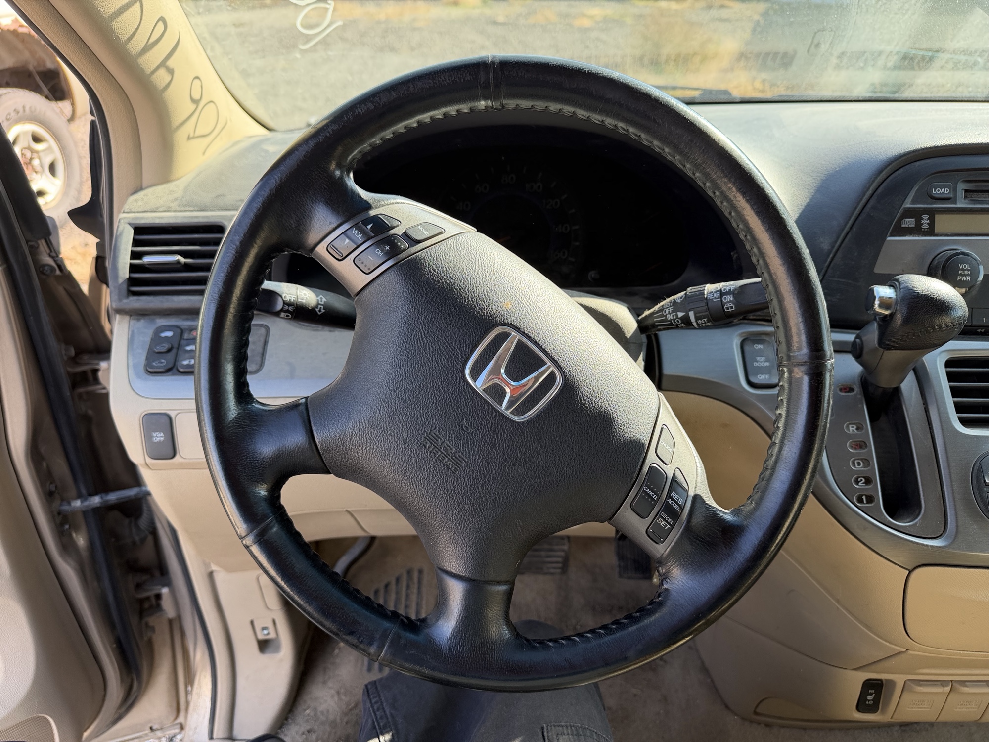2006 honda odyssey ex-l with 261539 miles for sale near elk-river, minnesota 106484_36_steering_wheel.jpg