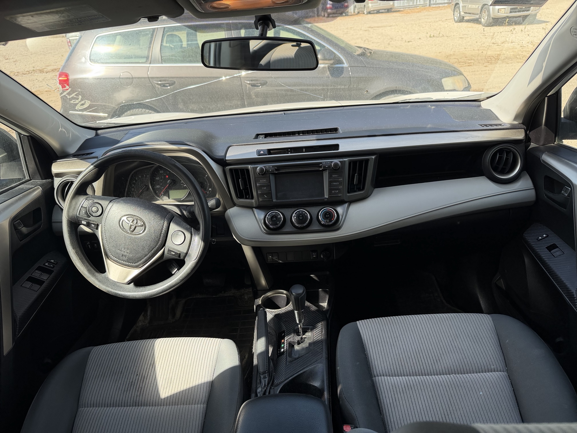 2014 toyota rav4 le-awd with 241220 miles for sale near elk-river, minnesota 106485_34_whole_dash.jpg