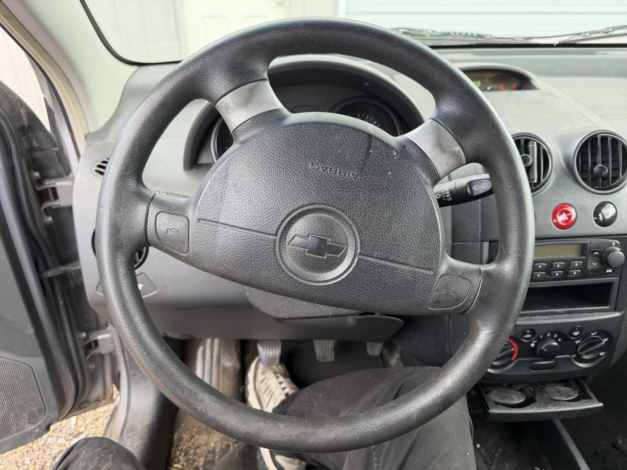 2008 chevrolet aveo5 ls with 134441 miles for sale near elk-river, minnesota 106487_36_steering_wheel.jpg