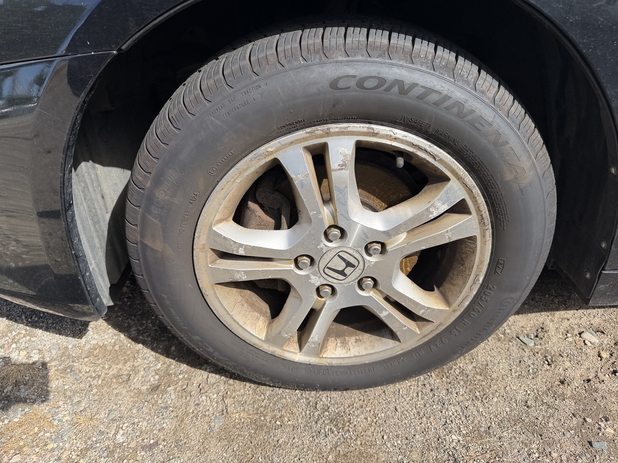 2007 honda accord ex-l-sedan-at with 166984 miles for sale near elk-river, minnesota 106492_12_drv_front_wheel.jpg