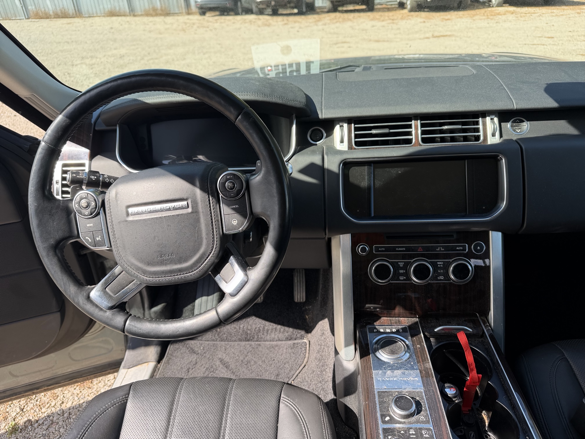 2014 land-rover range-rover 3.0l-v6-supercharged-hse with 167081 miles for sale near elk-river, minnesota 106494_33_dash_from_driver.jpg