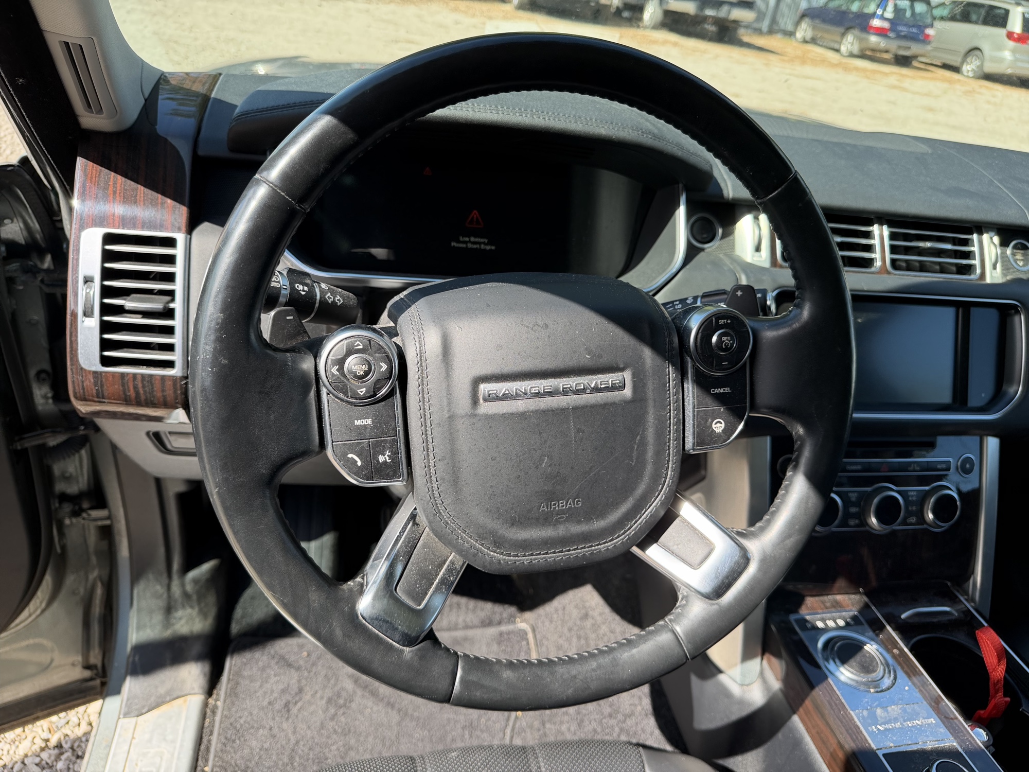 2014 land-rover range-rover 3.0l-v6-supercharged-hse with 167081 miles for sale near elk-river, minnesota 106494_36_steering_wheel.jpg