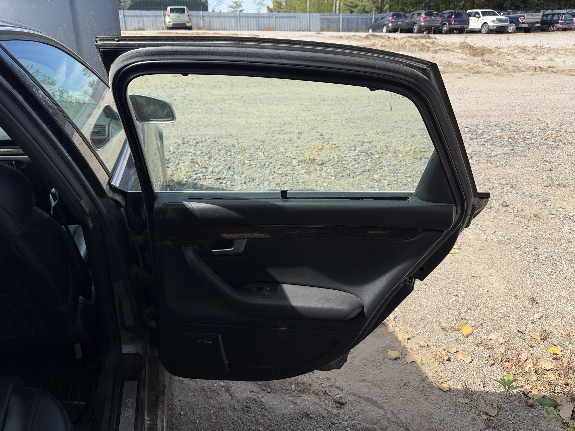 2004 audi s4 with 184797 miles for sale near elk-river, minnesota 106495_29_third_row_seat.jpg