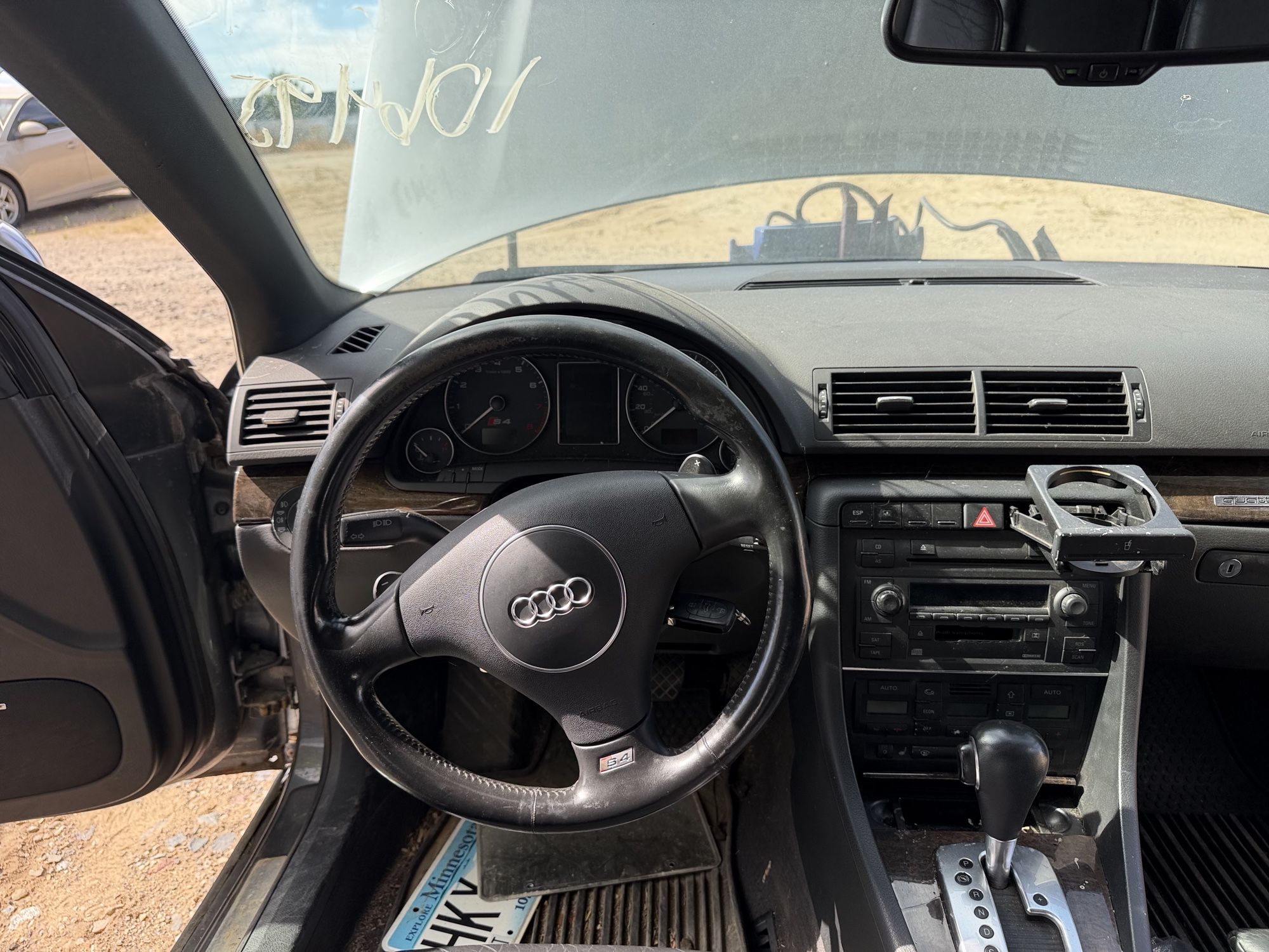 2004 audi s4 with 184797 miles for sale near elk-river, minnesota 106495_33_dash_from_driver.jpg