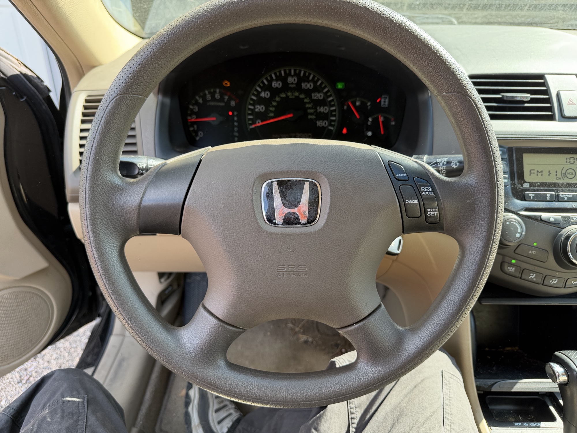 2003 honda accord lx-sedan-at with 144781 miles for sale near elk-river, minnesota 106496_36_steering_wheel.jpg