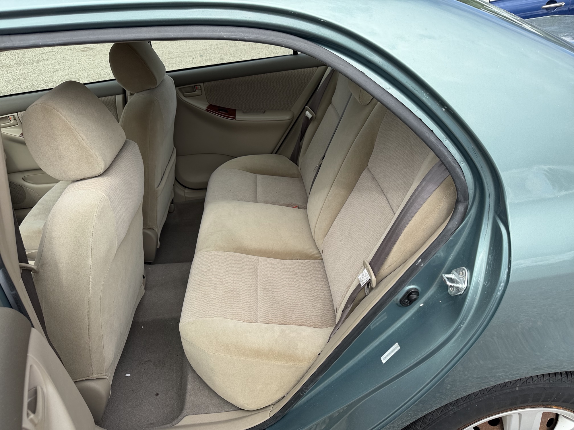 2007 toyota corolla with 80829 miles for sale near elk-river, minnesota 106497_24_drv_rear_seat.jpg