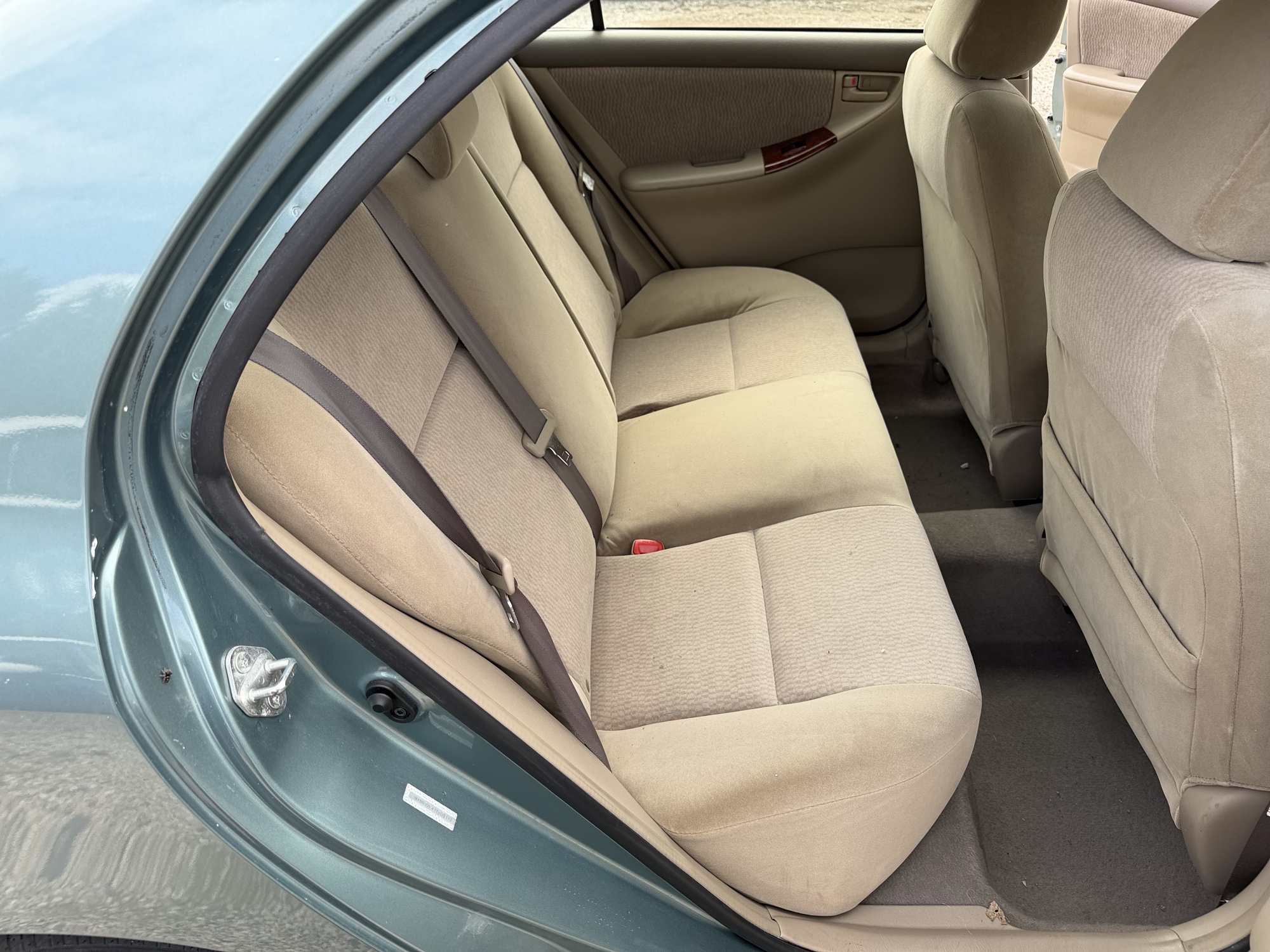 2007 toyota corolla with 80829 miles for sale near elk-river, minnesota 106497_28_pass_rear_seat.jpg