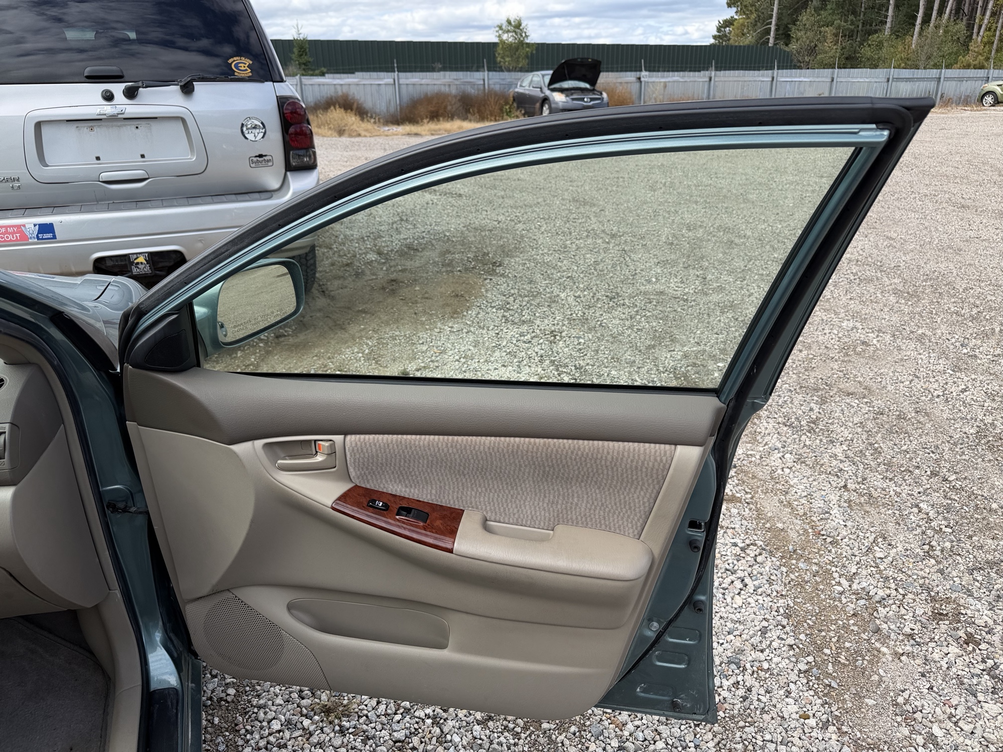2007 toyota corolla with 80829 miles for sale near elk-river, minnesota 106497_32_passenger_door_panel.jpg