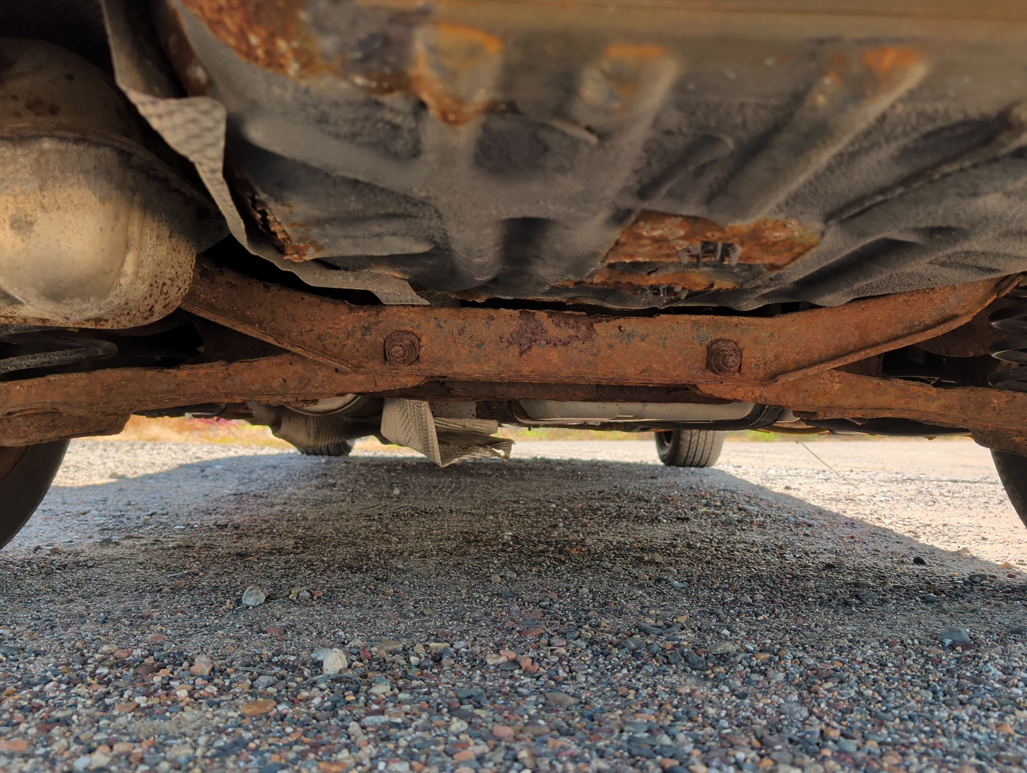 2008 ford focus se-sedan with 205187 miles for sale near elk-river, minnesota 106498_19_undercar_rear.jpg