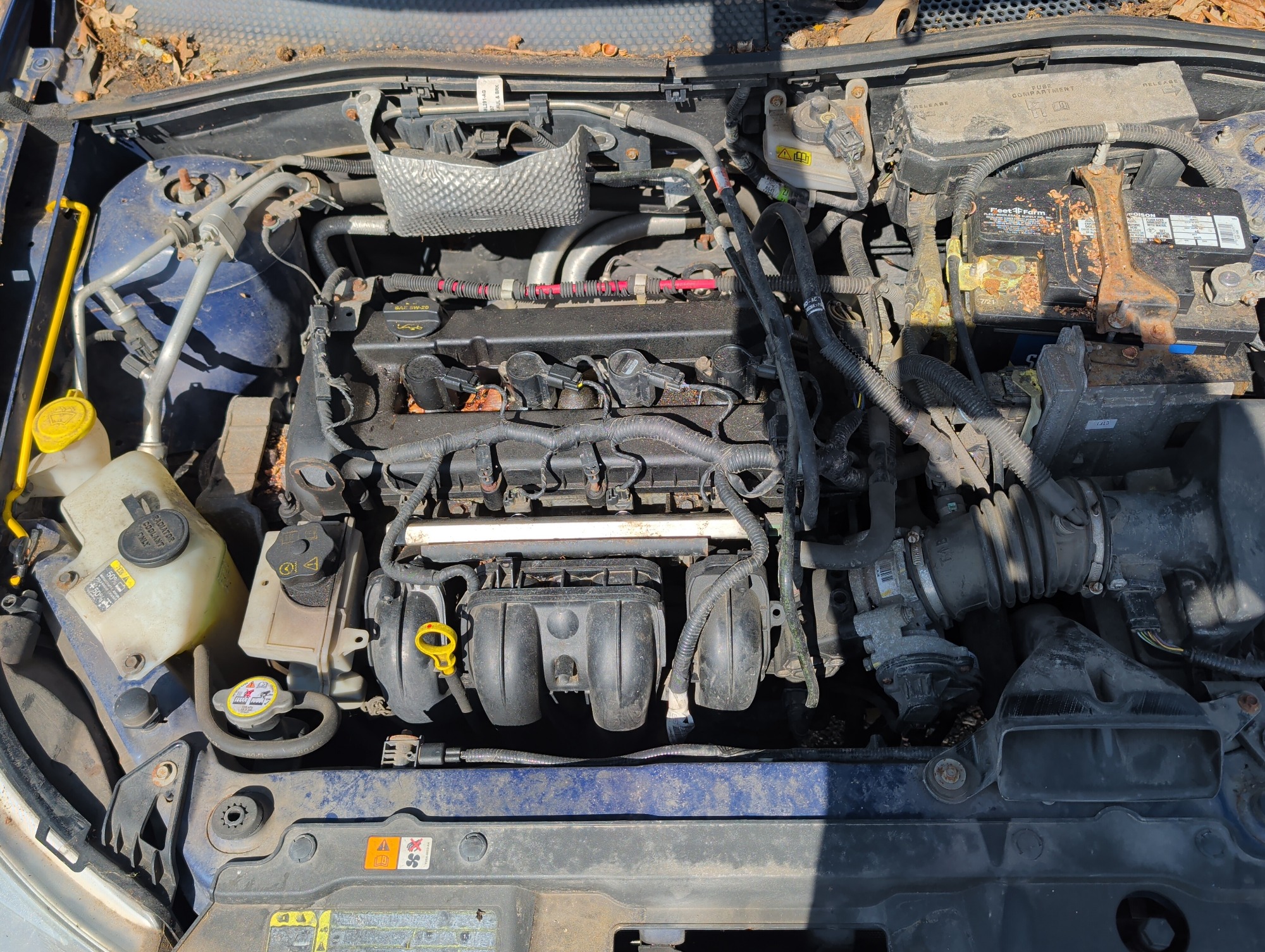 2008 ford focus se-sedan with 205187 miles for sale near elk-river, minnesota 106498_49_engine_bay.jpg