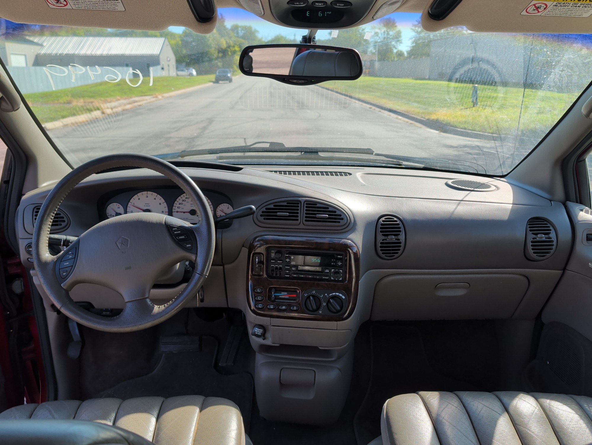 1999 chrysler town-and-country limited-fwd with 88290 miles for sale near elk-river, minnesota 106499_34_whole_dash.jpg