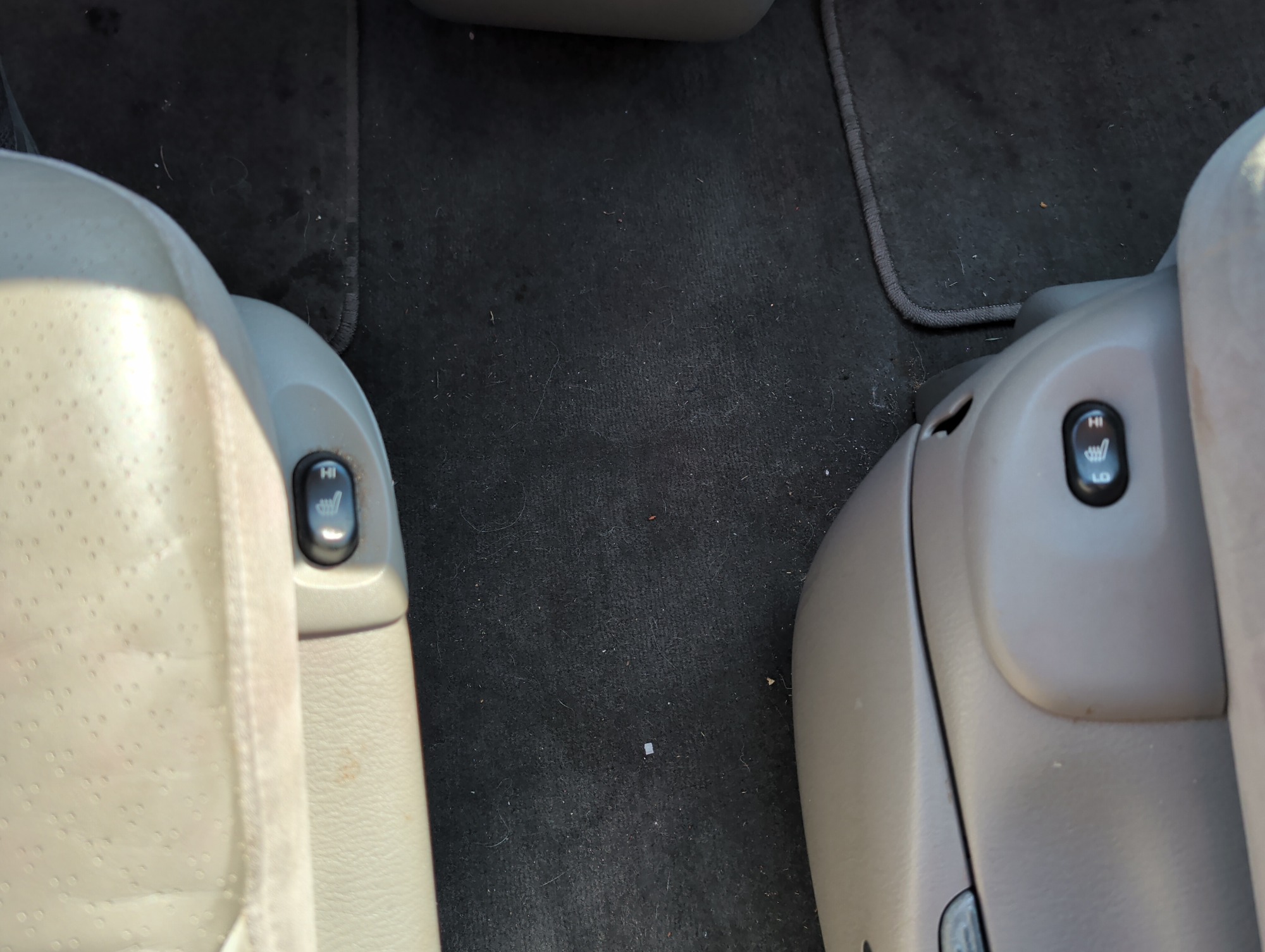 1999 chrysler town-and-country limited-fwd with 88290 miles for sale near elk-river, minnesota 106499_42_heated_seat_switches.jpg