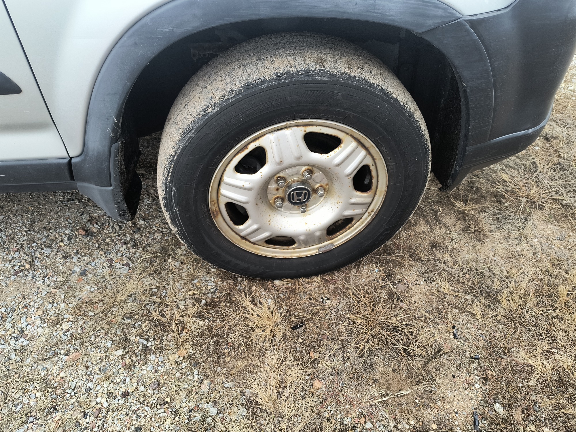 2006 honda cr-v lx-4wd-at with 127591 miles for sale near elk-river, minnesota 106500_15_front_pass_wheel.jpg
