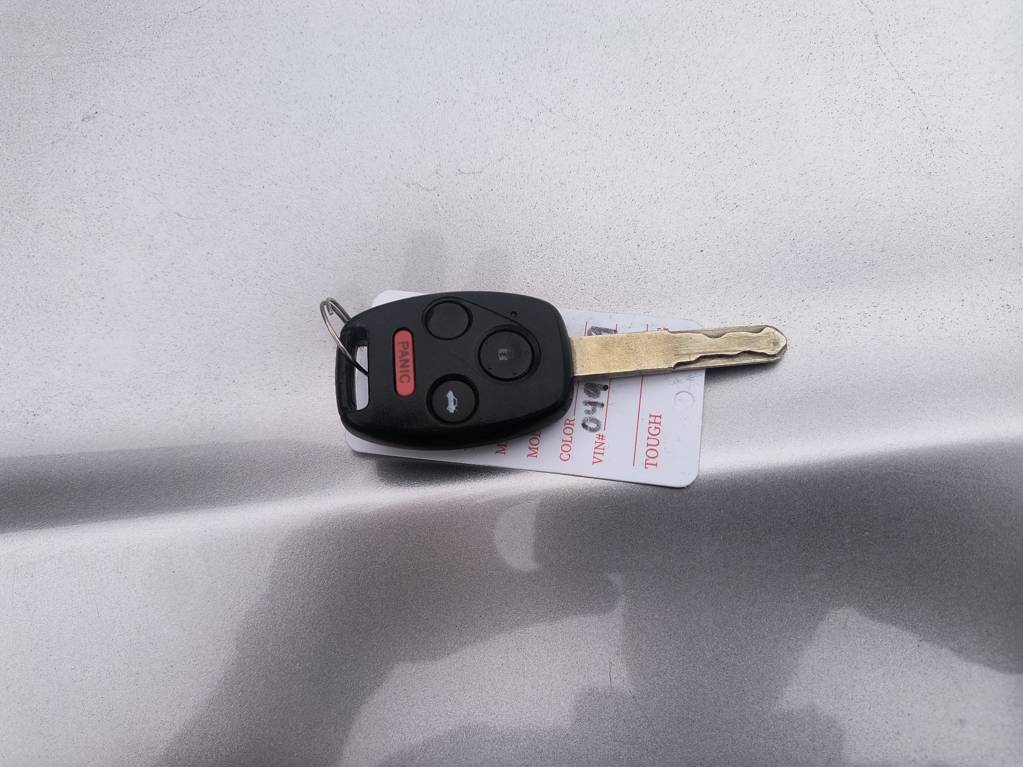 2006 honda cr-v lx-4wd-at with 127591 miles for sale near elk-river, minnesota 106500_51_keys.jpg