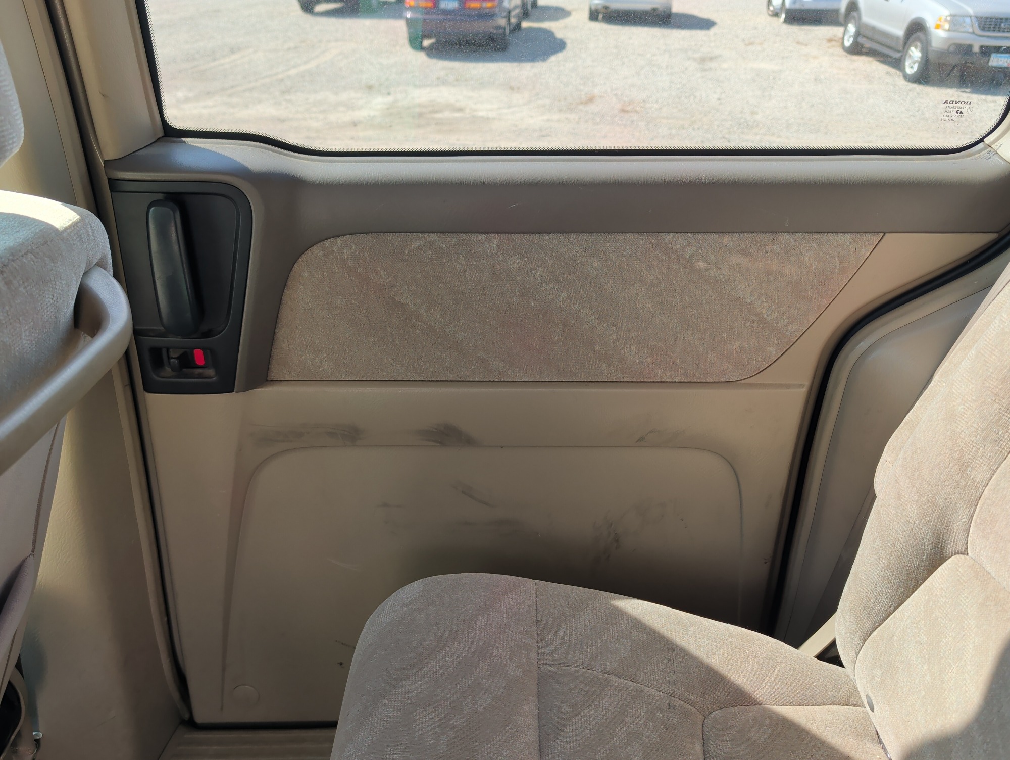 2002 honda odyssey with 292920 miles for sale near elk-river, minnesota 106501_25_drv_rear_door_panel.jpg